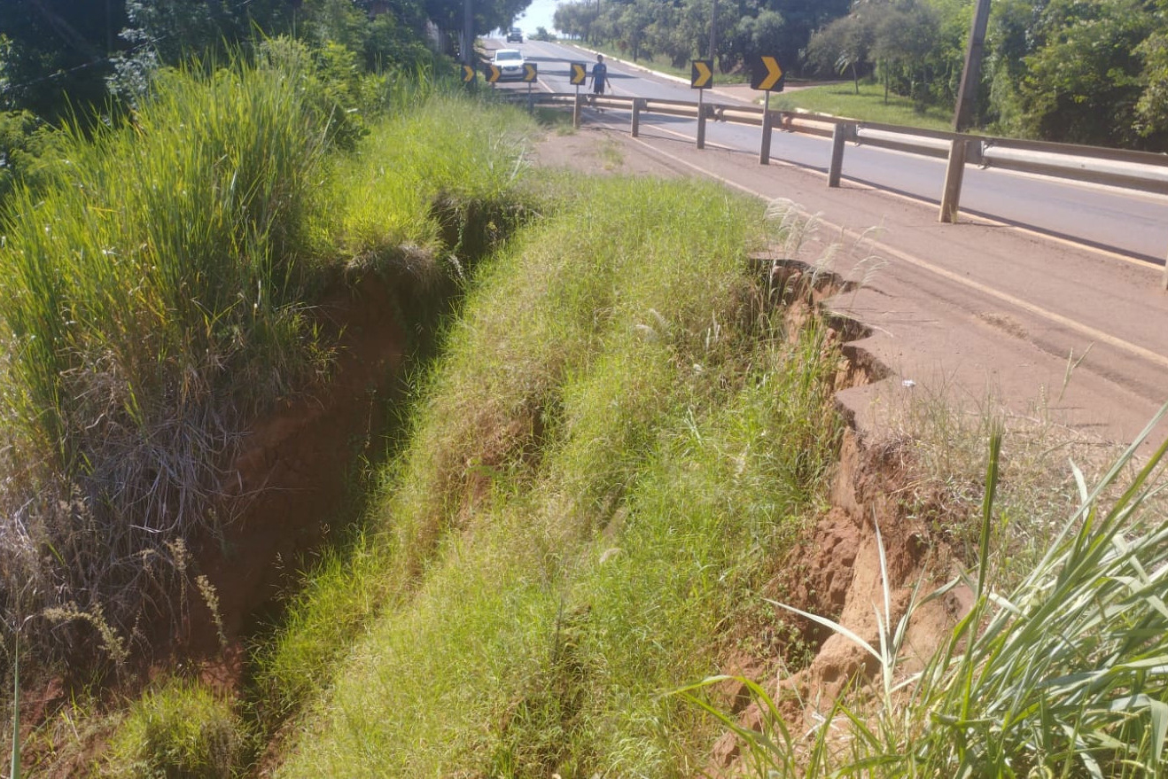 DER Ribeirão do Pinhal