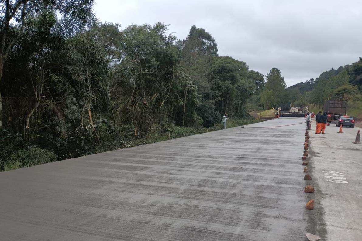 75%: concretagem de rodovia entre Clevelândia e Pato Branco deve terminar em junho