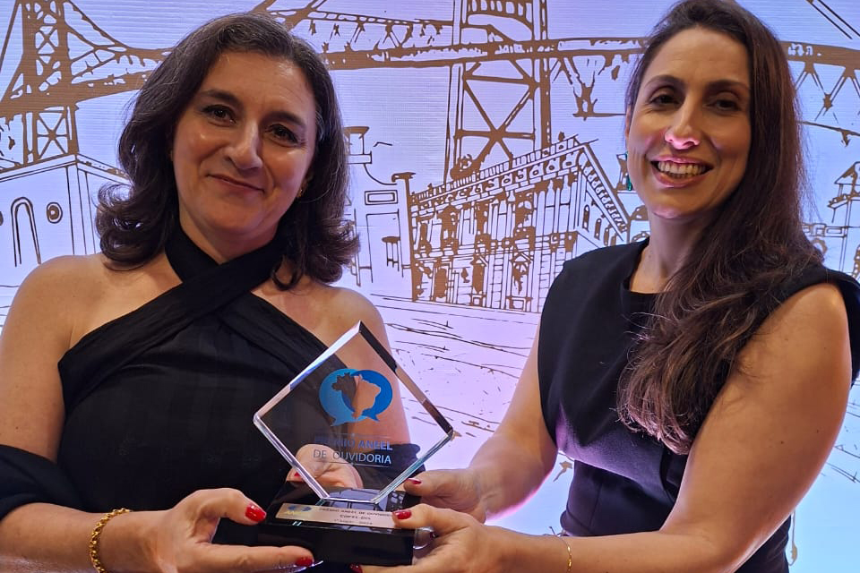 Ouvidoria da Copel é premiada pela ANEEL por soluções e eficiência no atendimento ao cliente