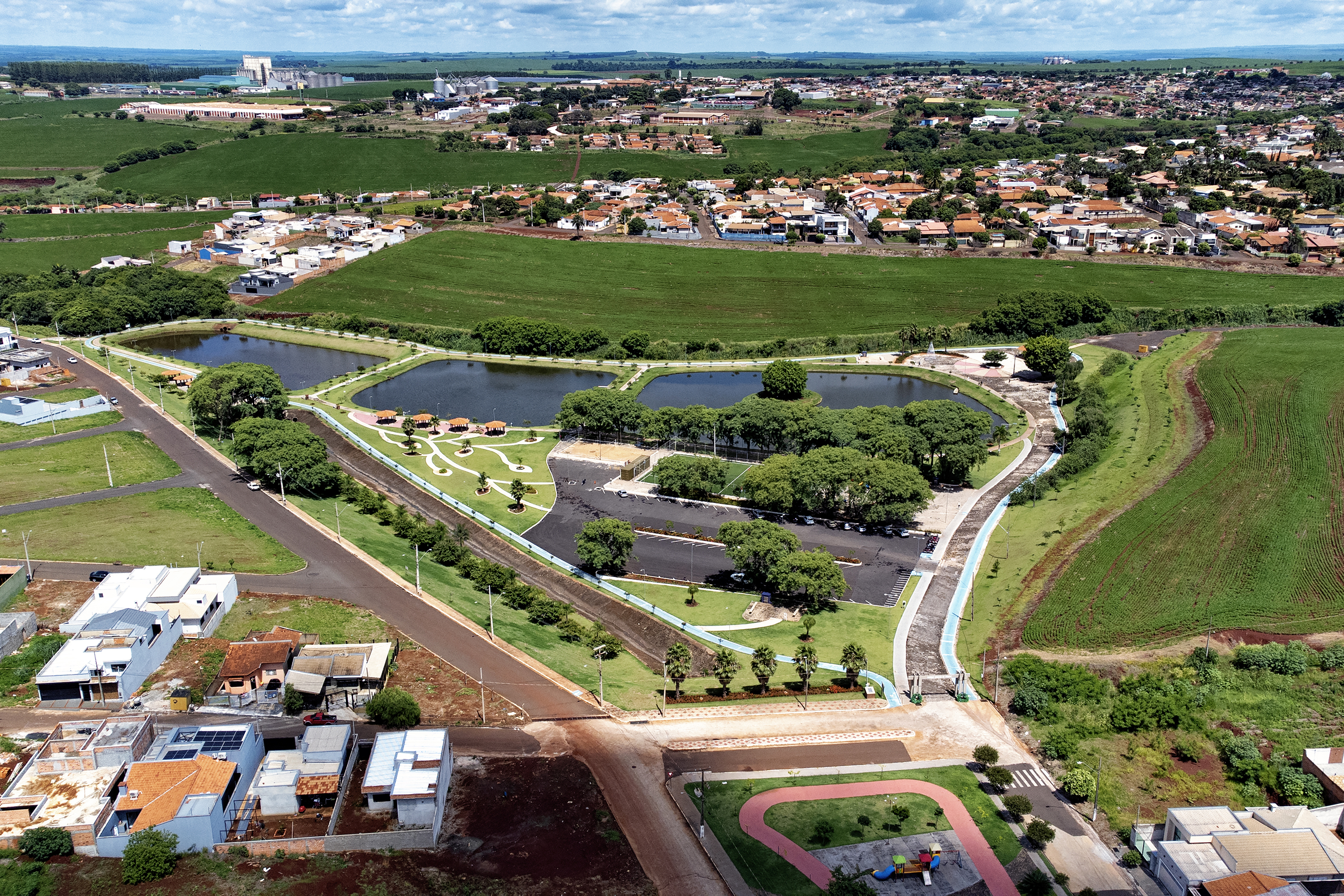Em quase seis anos, o Paraná ganhou 42 parques urbanos e mais de 1,4 milhão de metros quadrados de área regenerada