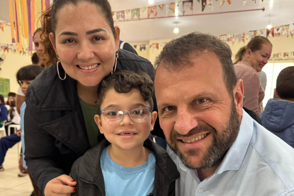 Estado entrega mais 589 óculos do Programa Bons Olhos Paraná