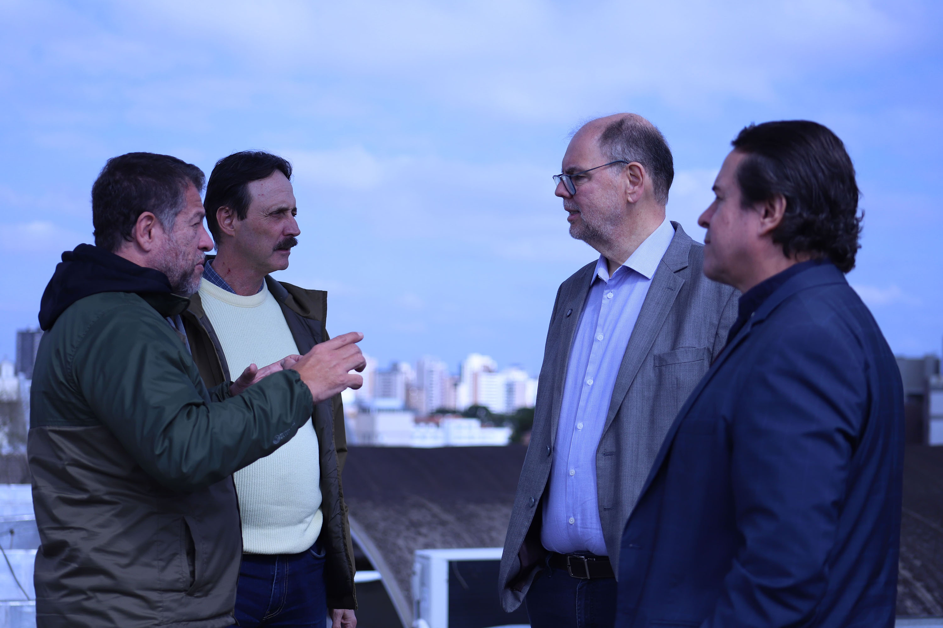 INOVAÇÃO: Com entrega simbólica de chaves, Estado dá início ao primeiro Hub de GovTechs do Brasil