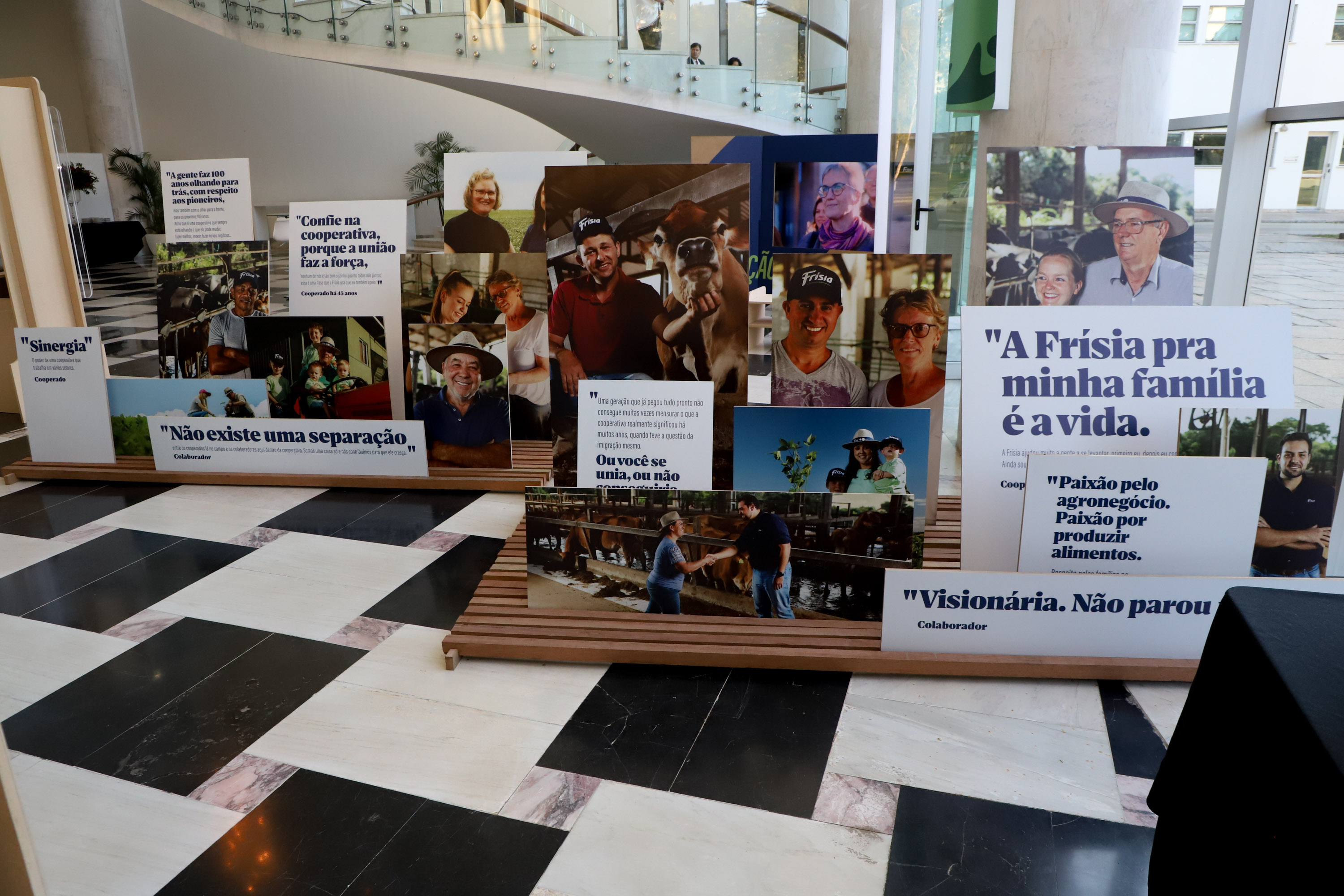 EXPOSIÇÃO 100 ANOS FRISIA