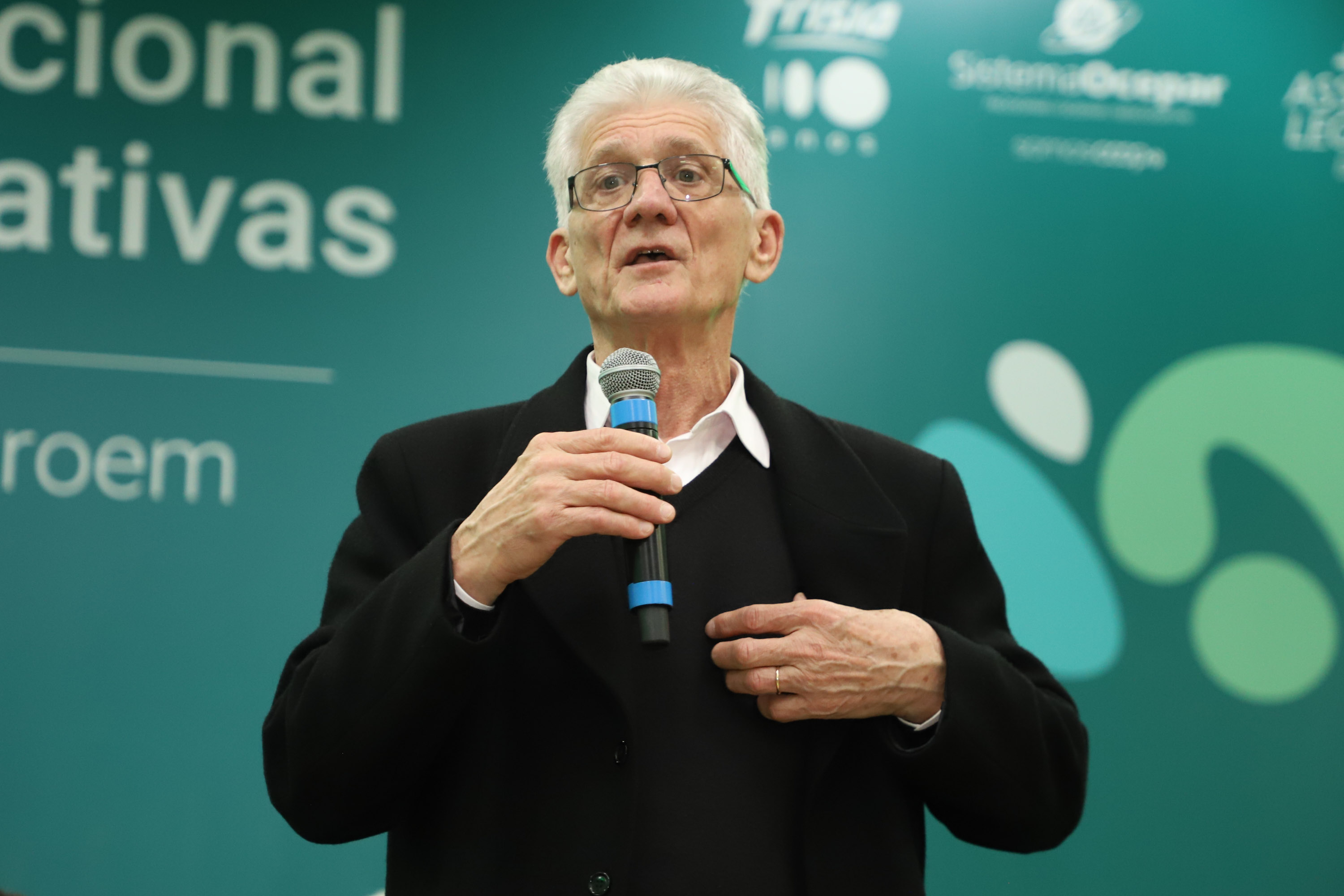 EXPOSIÇÃO 100 ANOS FRISIA