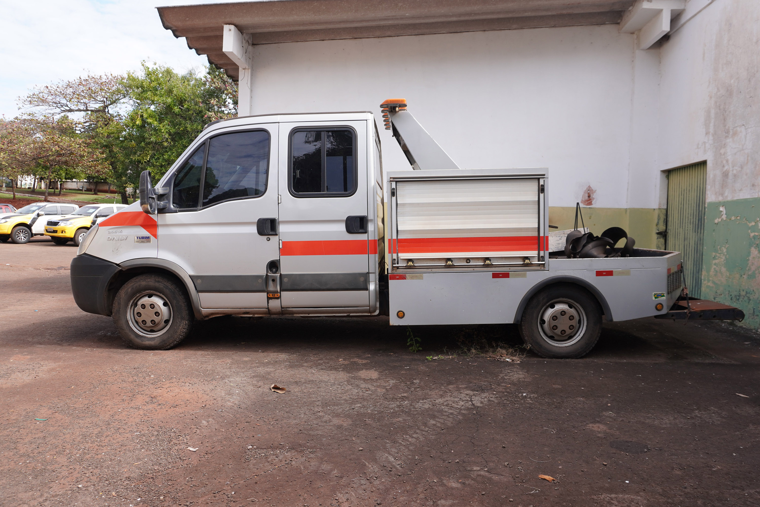 Governo do Paraná realiza novo leilão de veículos com lances a partir de R$ 1,4 mil