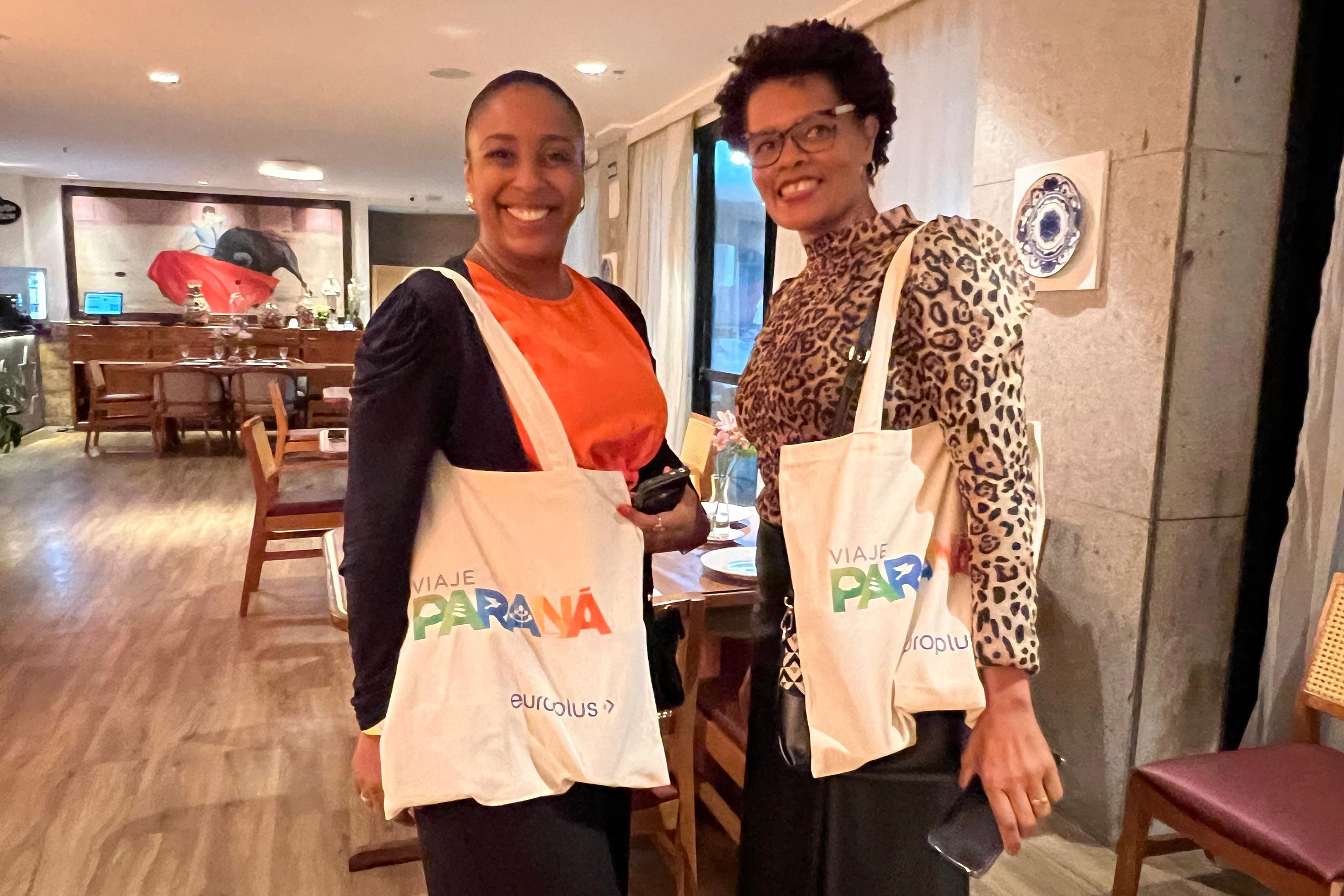 Viaje Paraná - capacita mais 210 agentes de viagens em dois eventos ao redor do Brasil