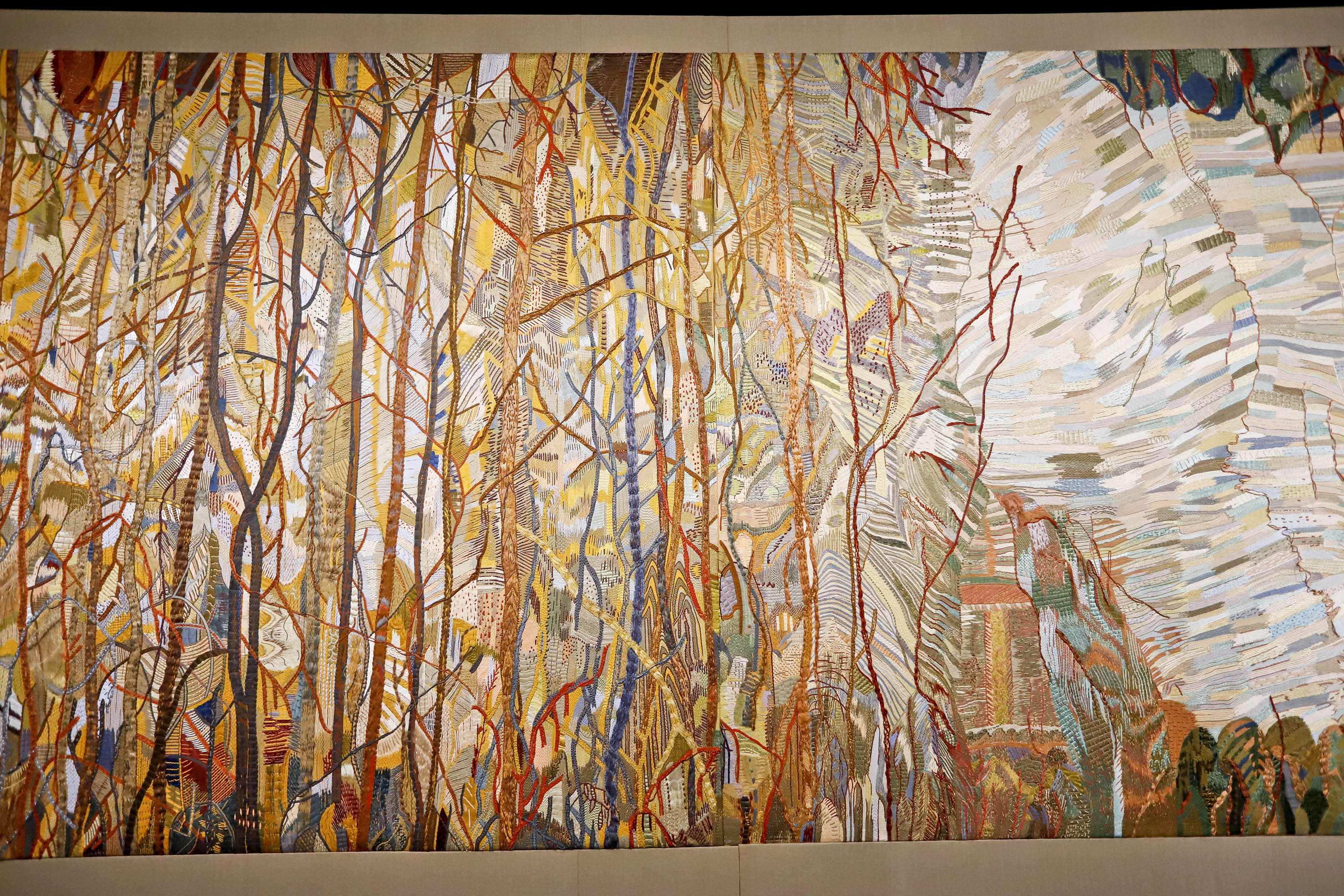 MON promove oficina de bordado com inspiração na mostra “Re-Selvagem”