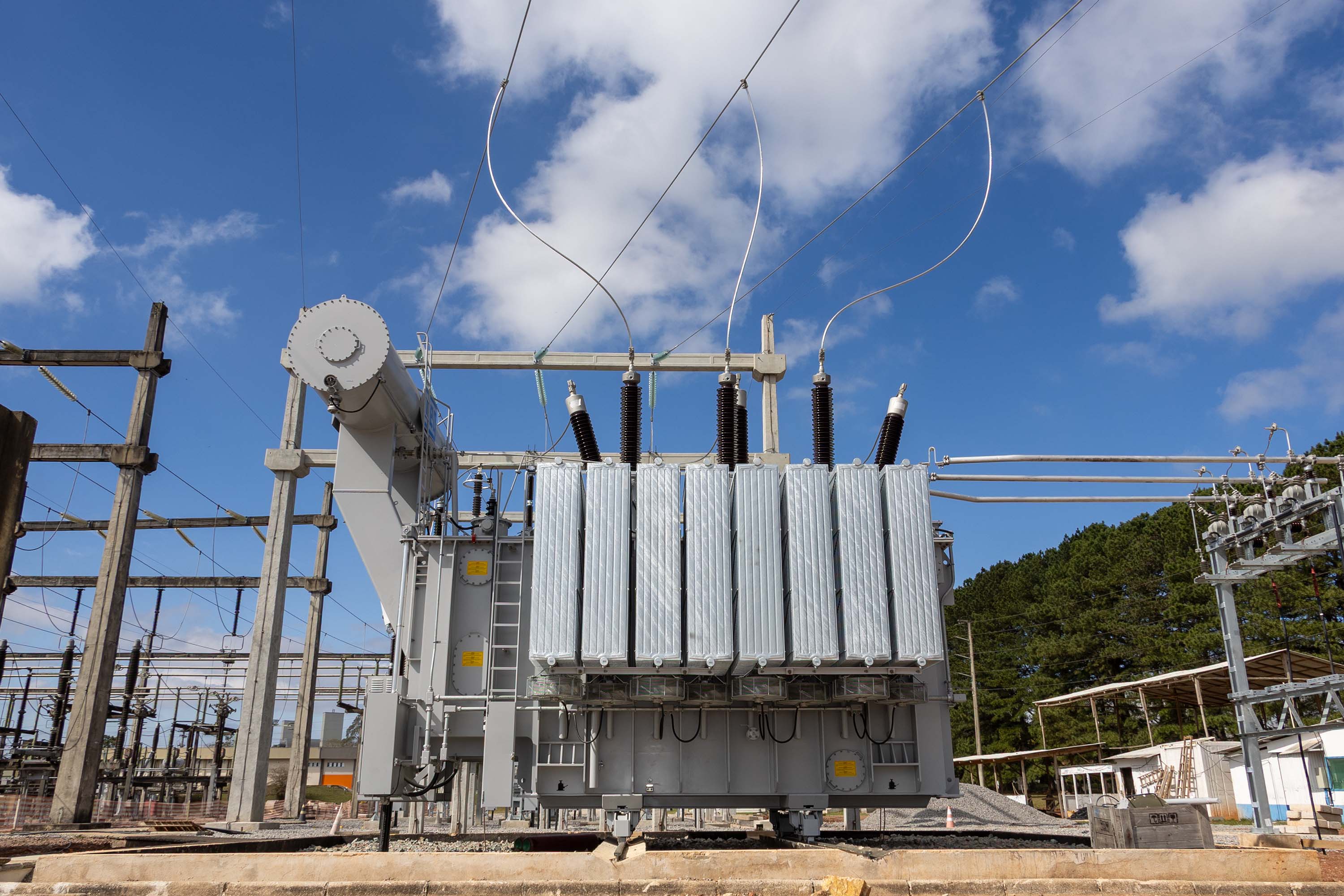 Copel dobra capacidade de subestação de energia em São José dos Pinhais