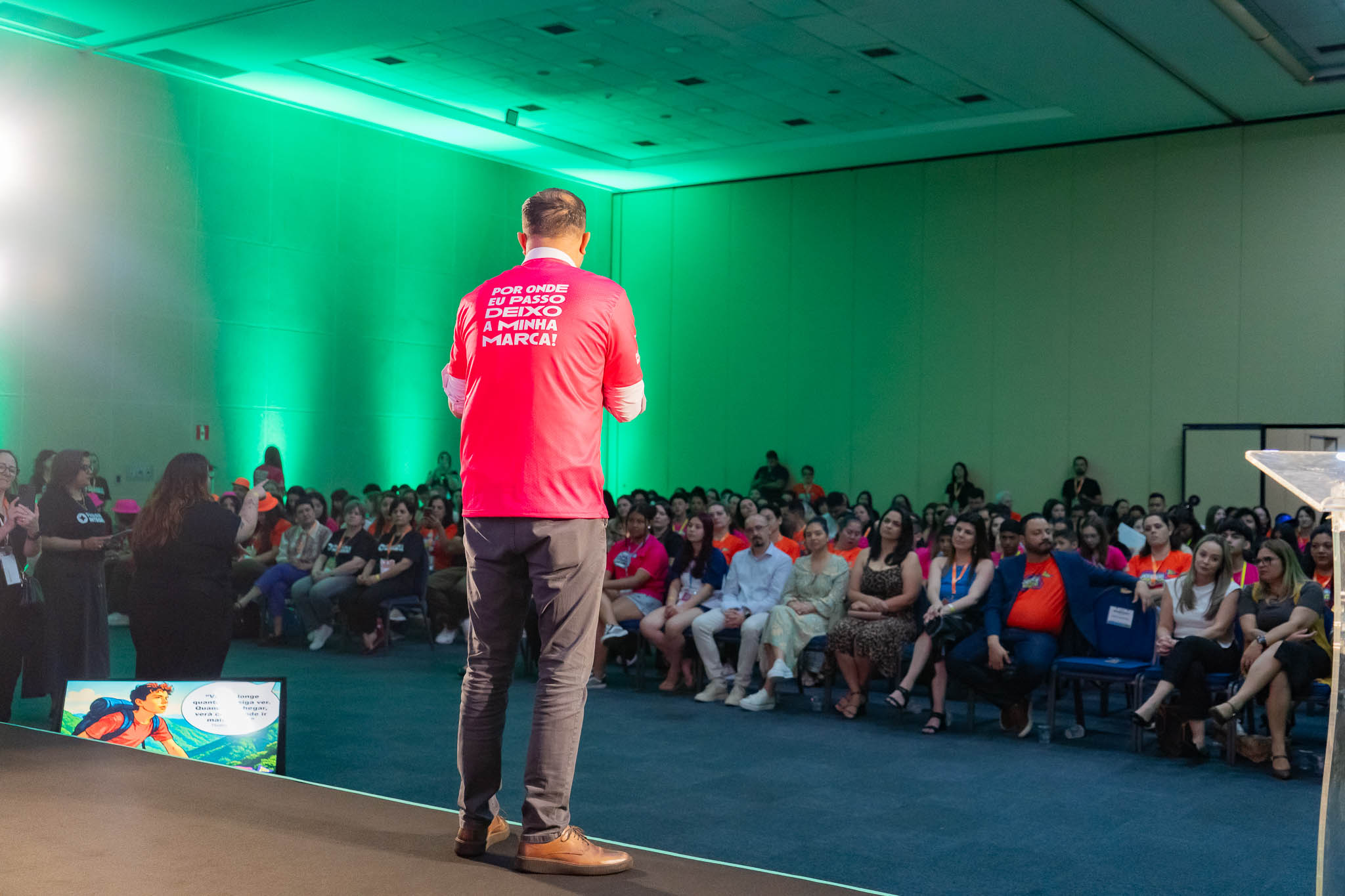 SEED - Jovens Protagonistas retornam de encontro prontos para transformar realidade em escolas estaduais