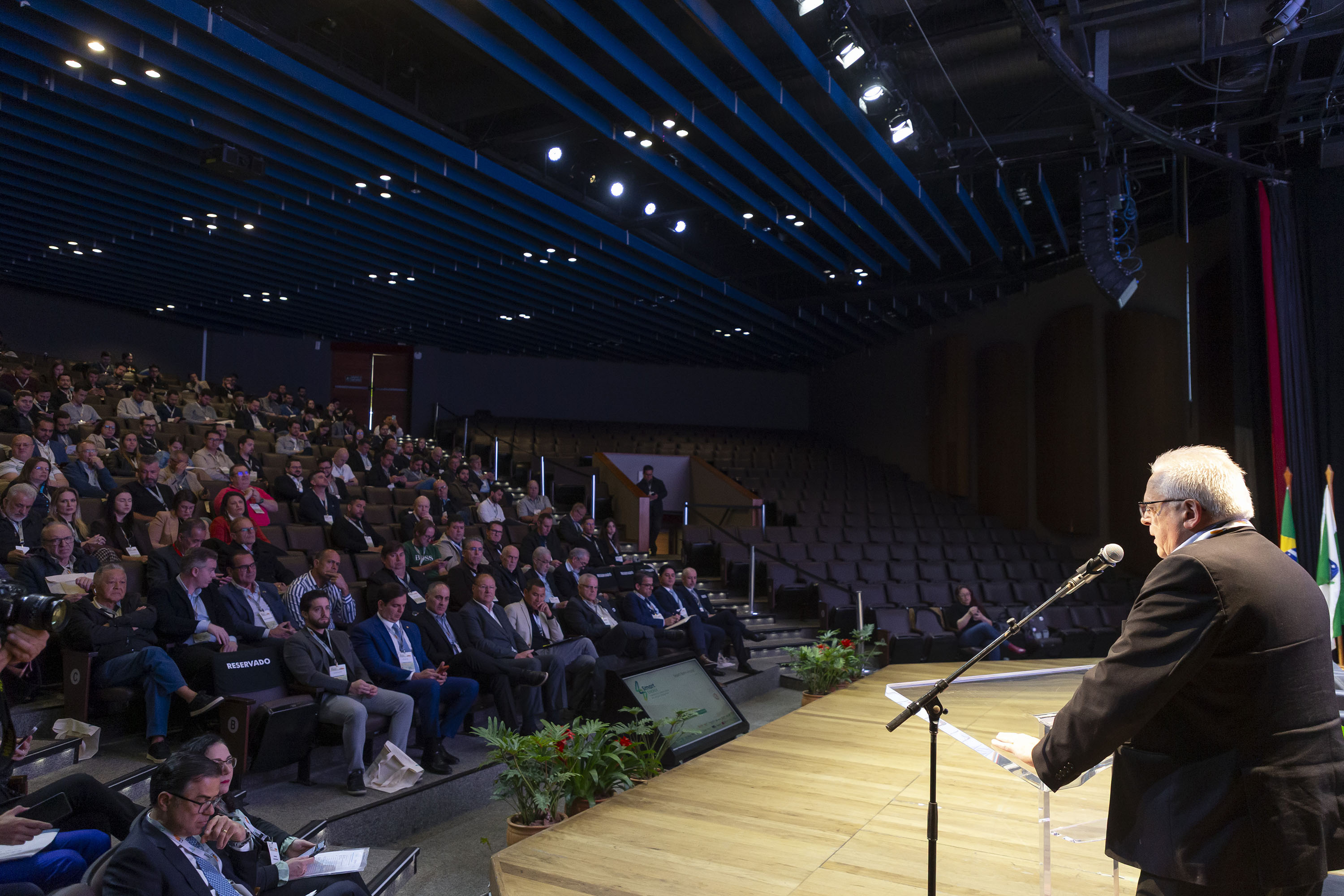 Paraná recebe conferência sobre desafios do setor energético