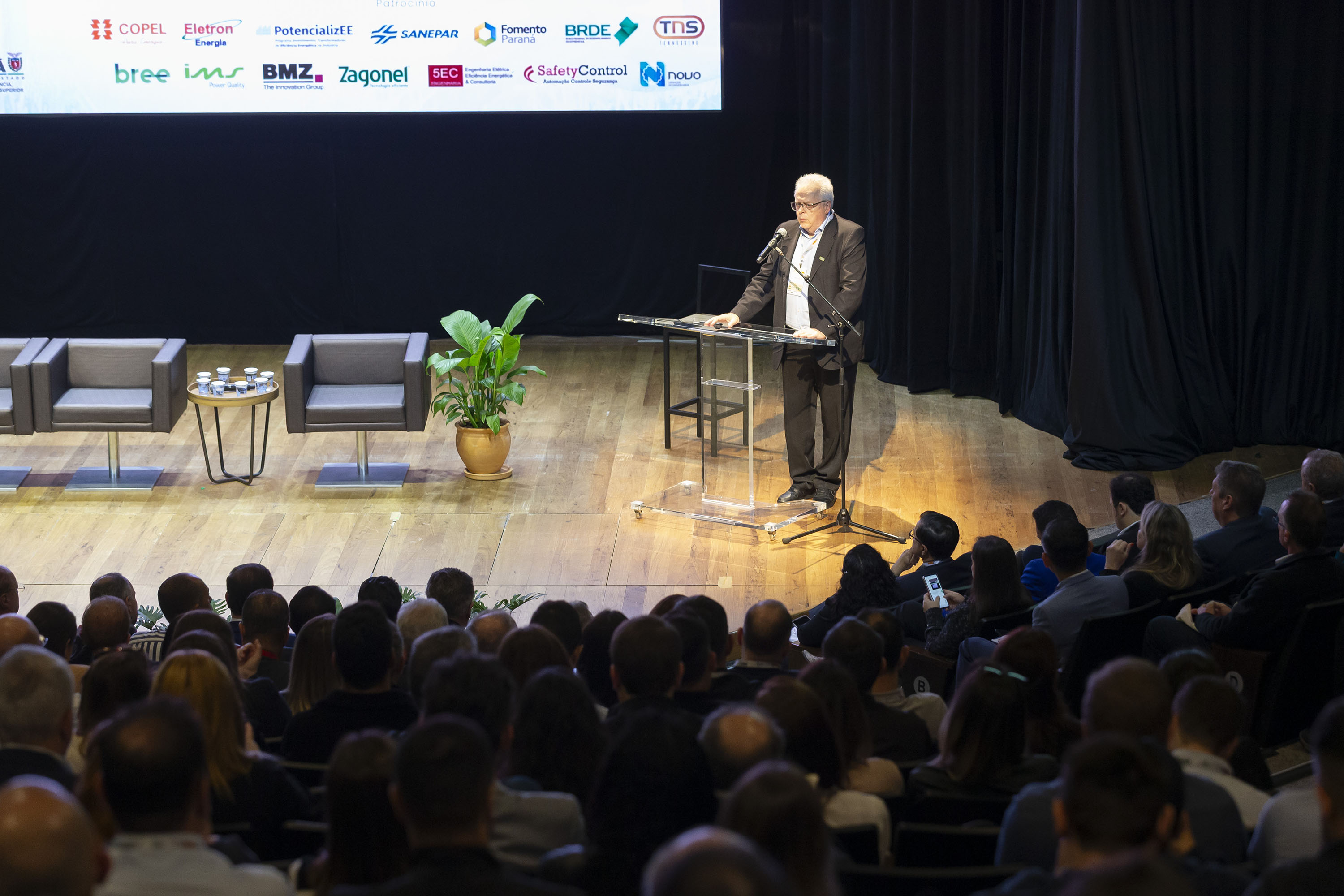 Paraná recebe conferência sobre desafios do setor energético