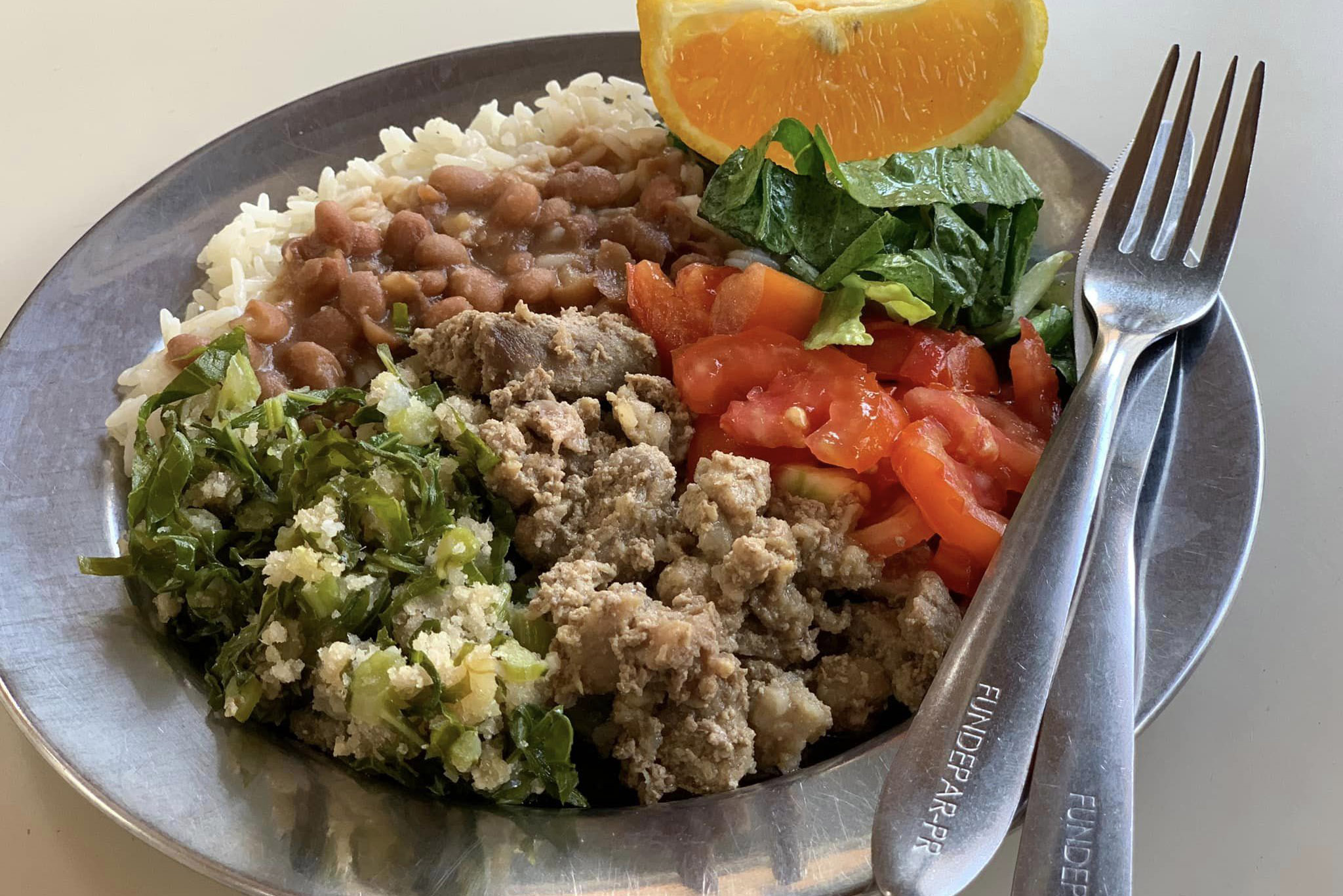 -Paraná investe R$ 560 milhões por ano e garante cardápio nutritivo e variado nas escolas