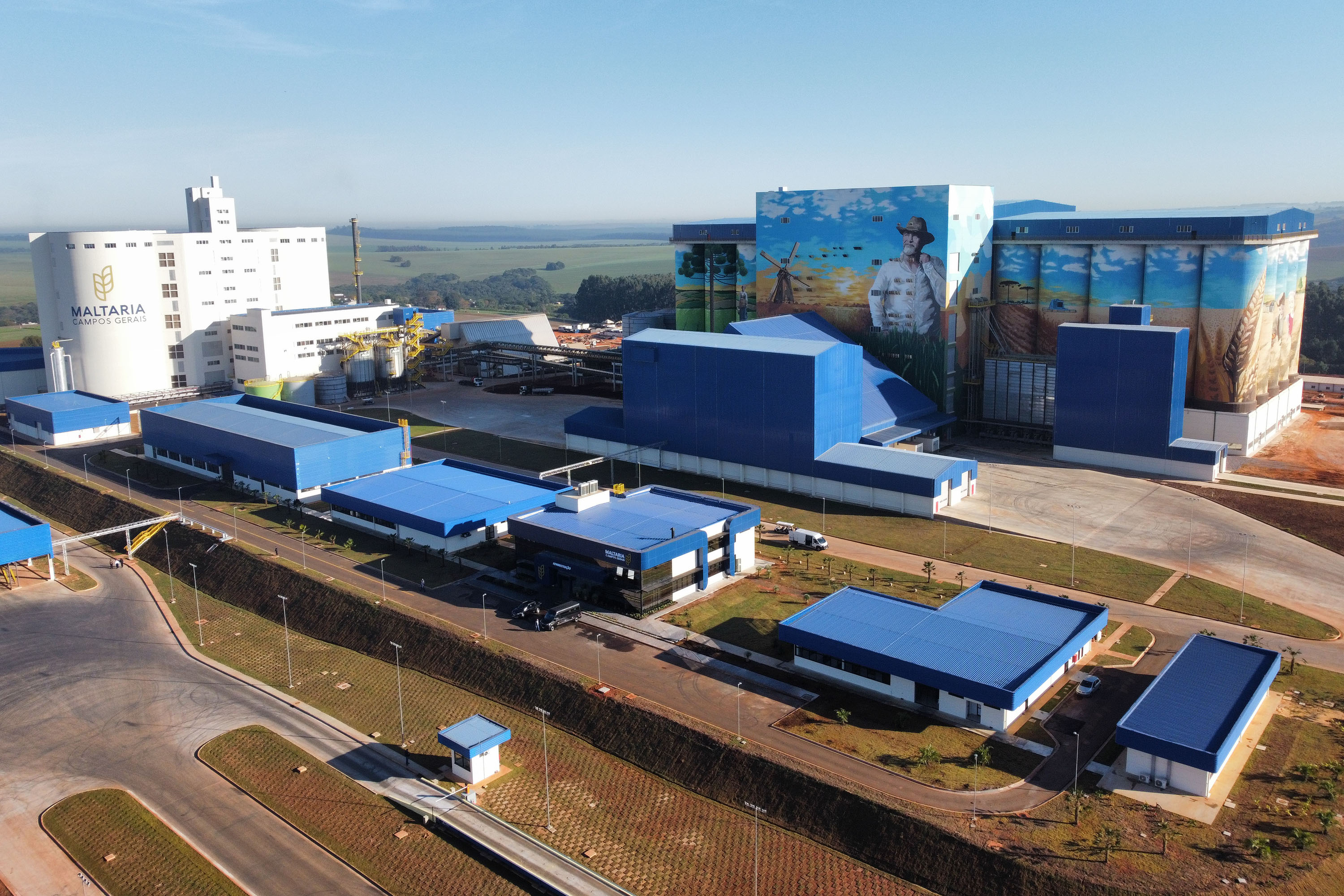 O governador Carlos Massa Ratinho Junior participou nesta quinta-feira (6), em Ponta Grossa, da inauguração da Maltaria Campos Gerais, localizada próximo ao limite com o município de Carambeí.