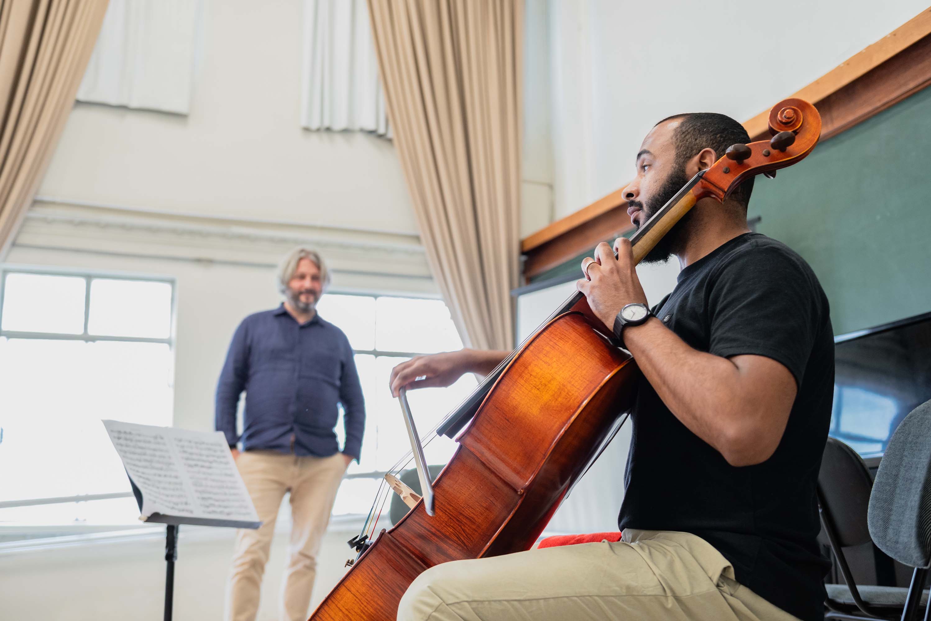Solistas da Orquestra da Ópera de Paris ministram masterclasses de música na Embap