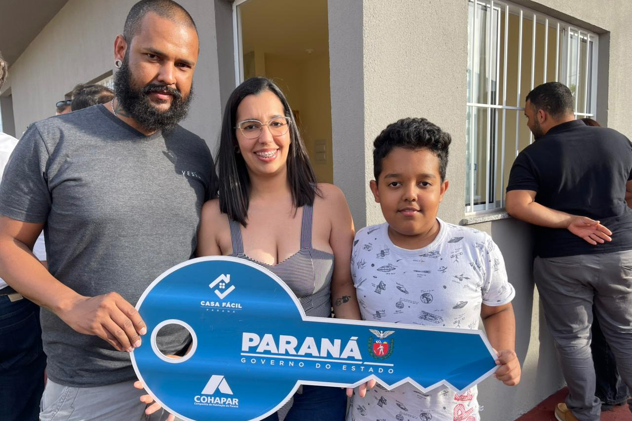 Com recursos do Estado, Cohapar entrega novo residencial no município de Quinta do Sol