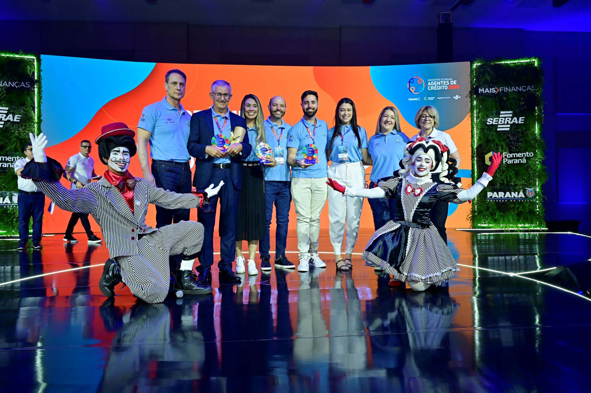 Encontro premia municípios e evidencia o papel do crédito no fortalecimento de micro e pequenas empresas