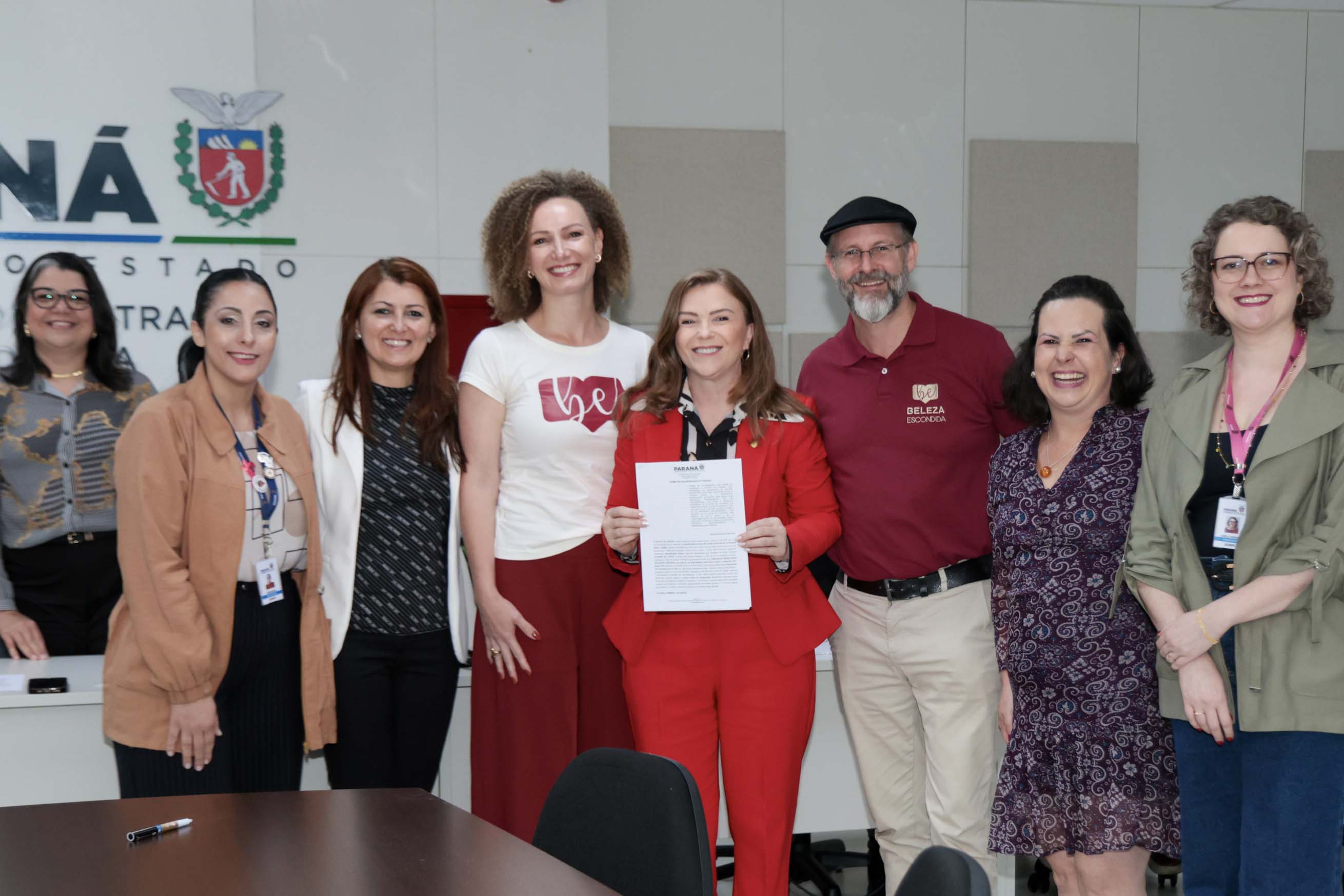 Paraná lança projeto de acolhimento familiar para mulheres em situação de violência