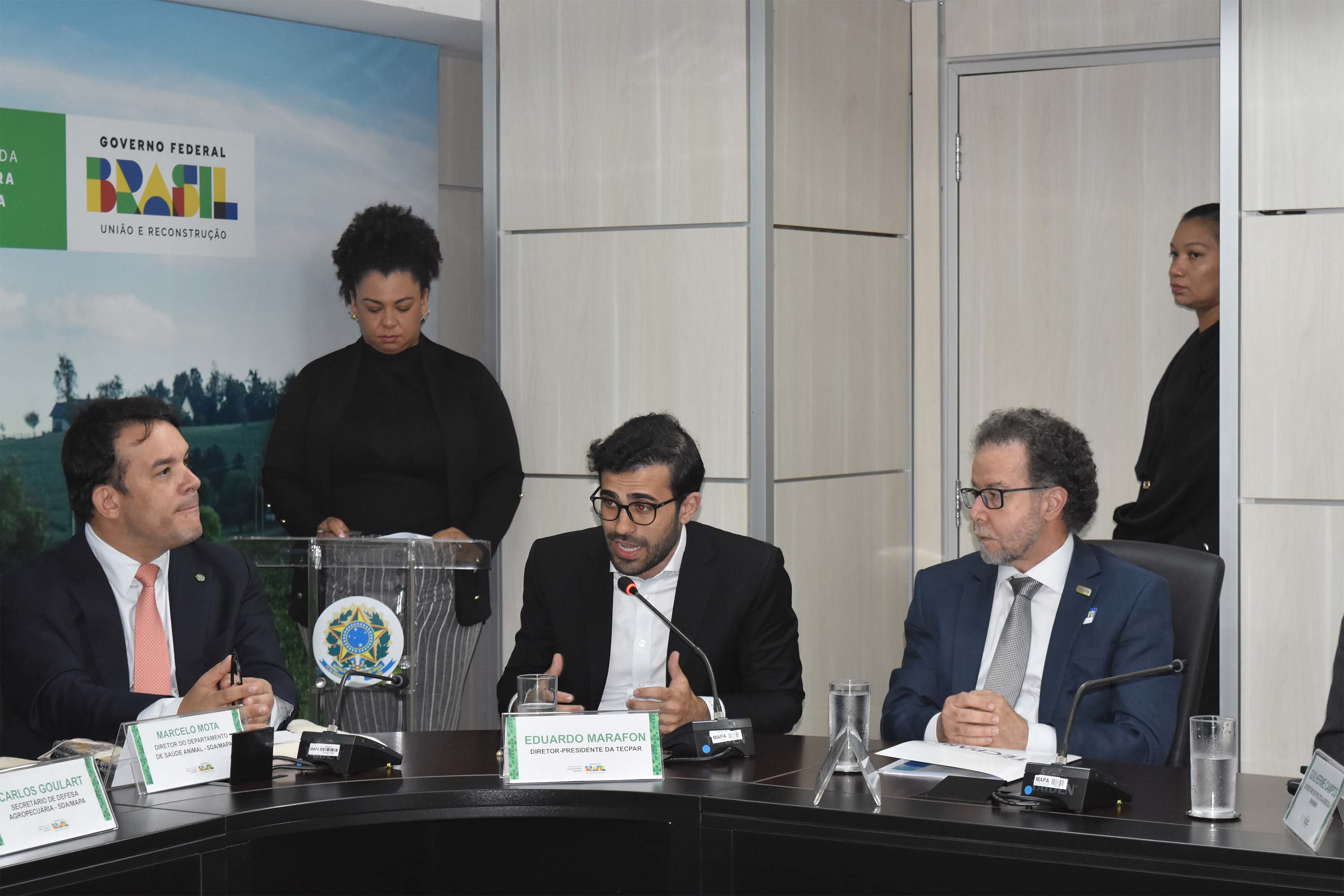 Paraná será responsável pelo banco brasileiro de antígenos e vacinas contra febre aftosa