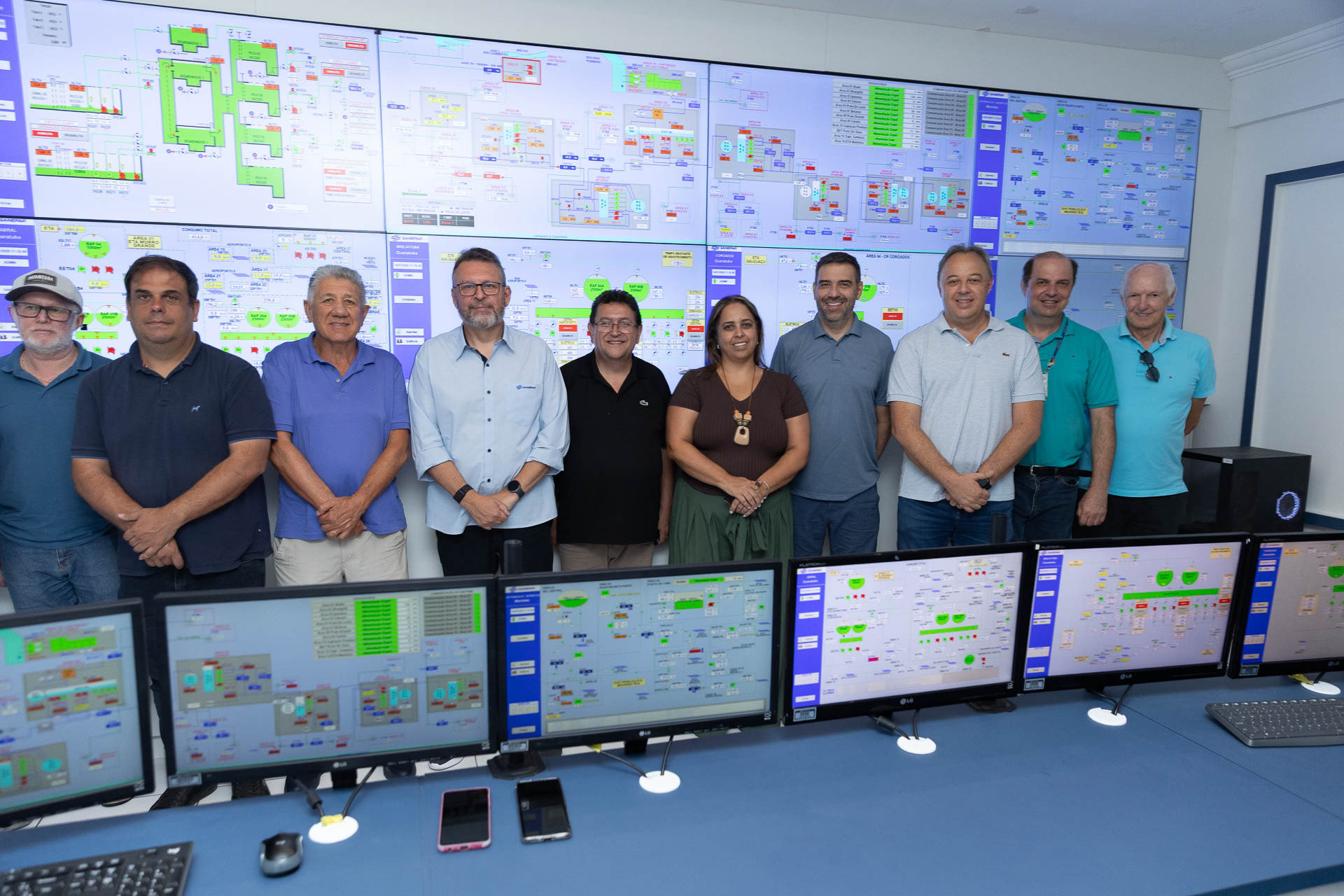 Sanepar reforça abastecimento com bags gigantes, 26 caminhões-pipa e troca de adutoras no Litoral