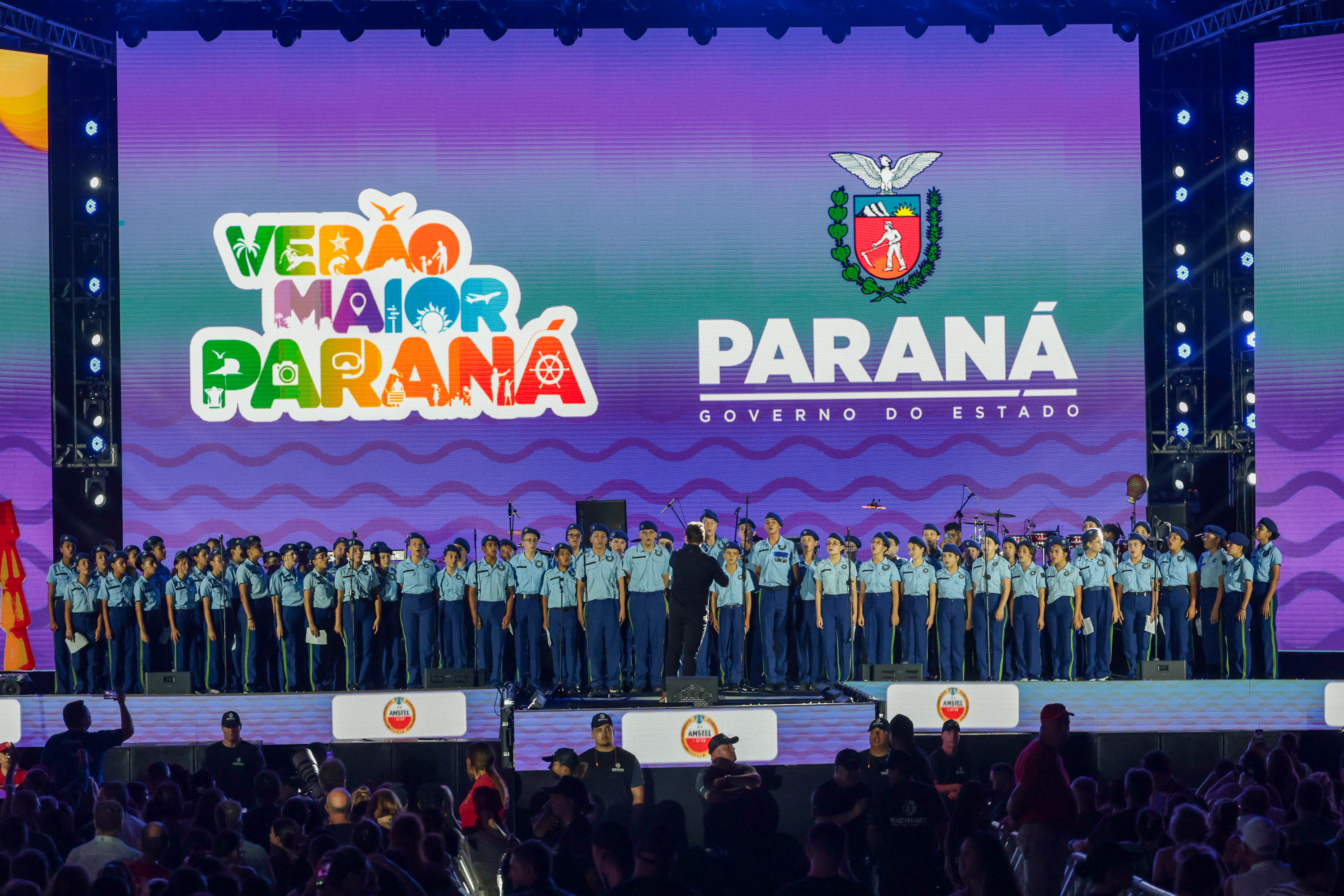 Coral do Colégio Cívico-Militar Professor Leandro Manuel da Costa