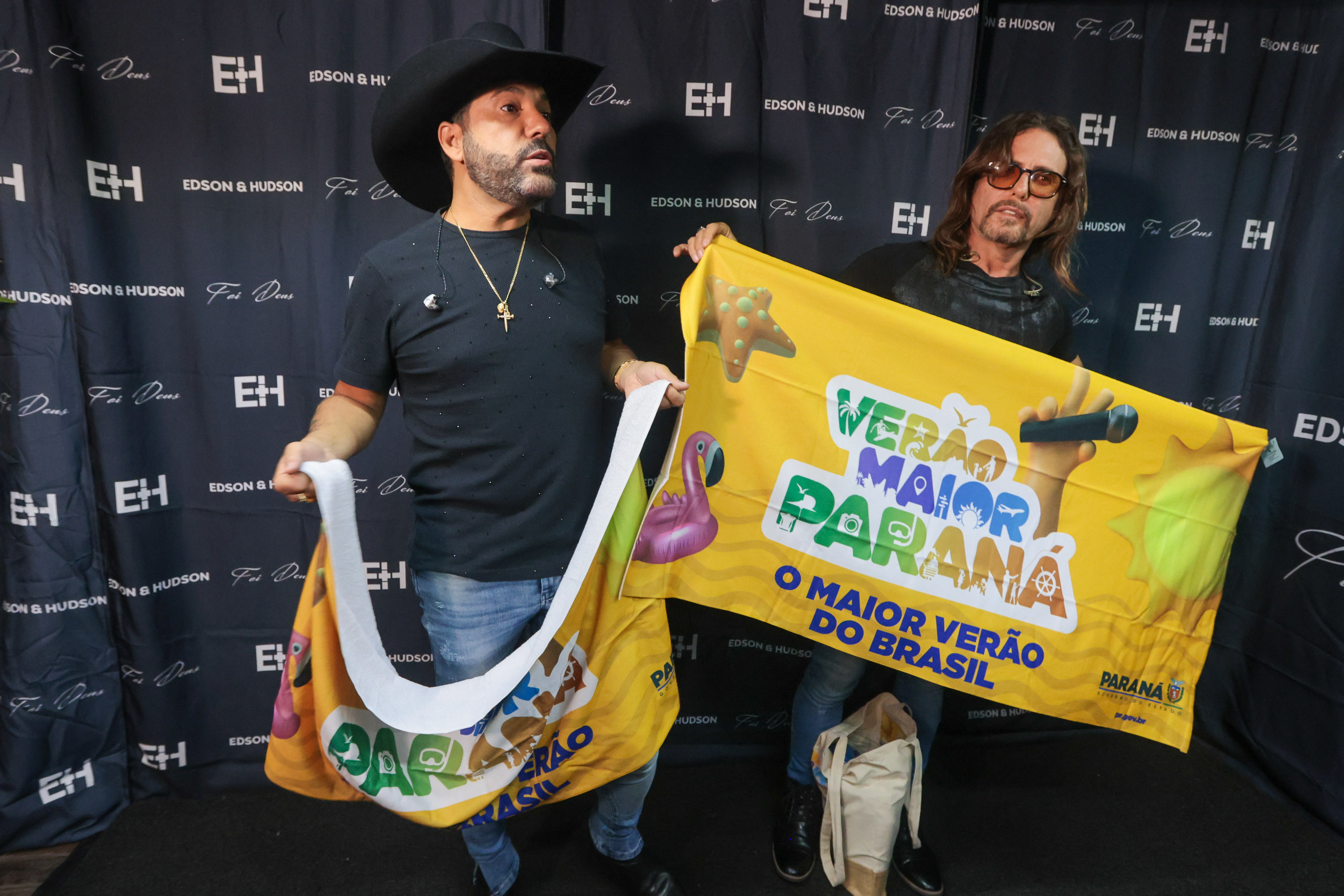 dupla Edson e Hudson