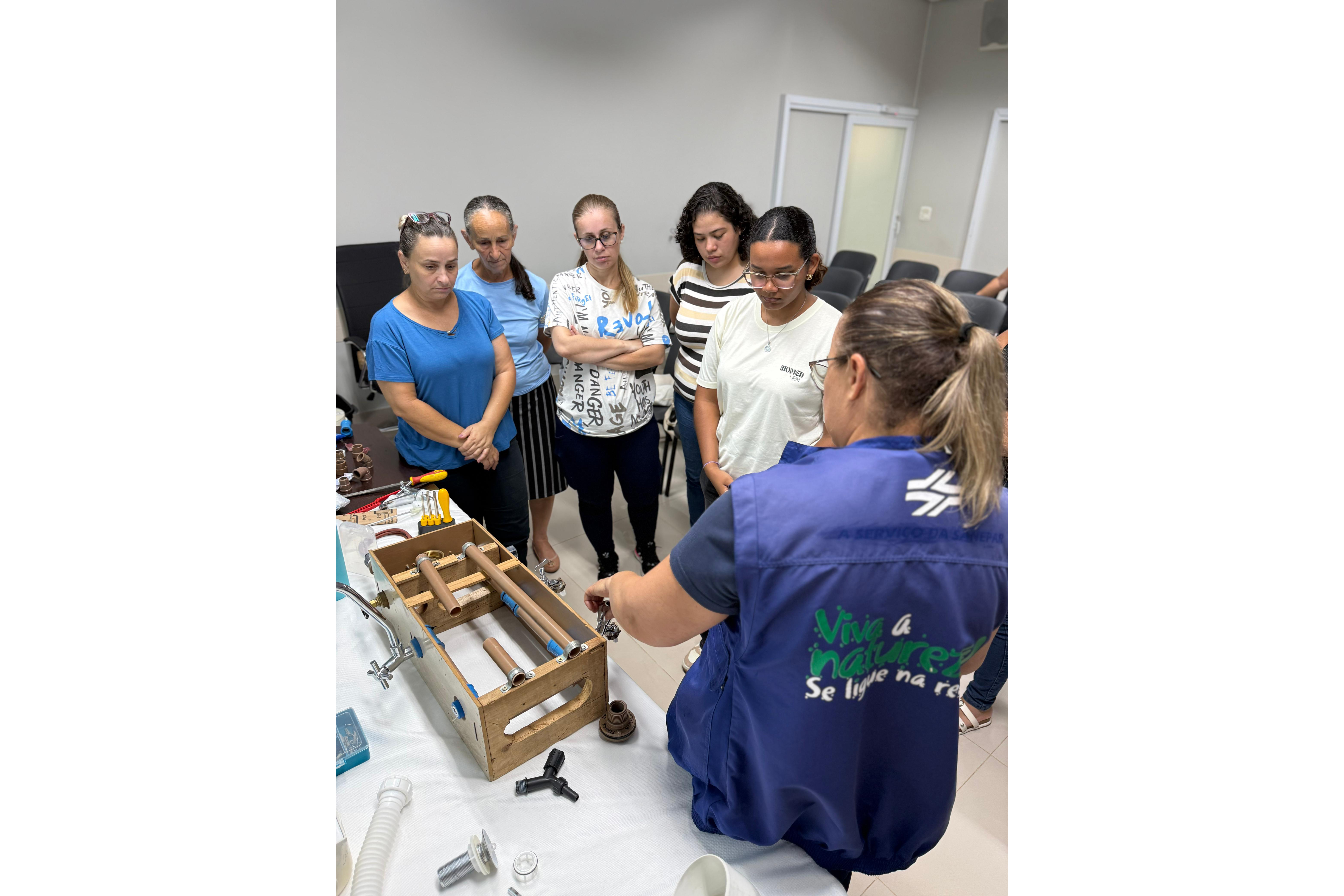 Sanepar promove curso de manutenção hidráulica para mulheres em Paiçandu