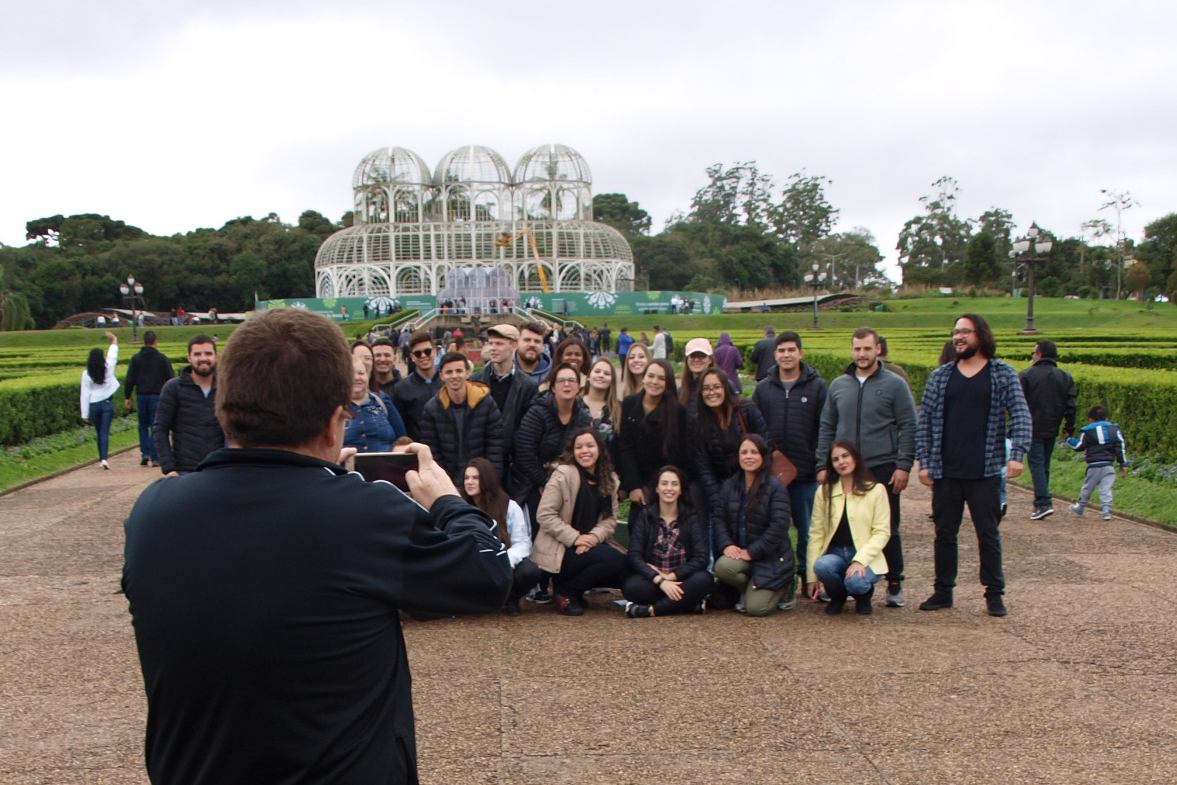 Cultura, história e arquitetura: roteiros que encantam turistas no Paraná