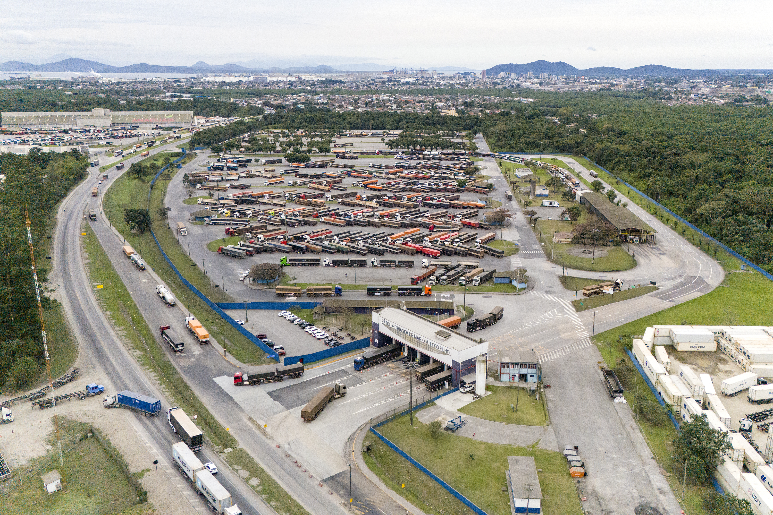 Pátio de Triagem do Porto de Paranaguá recebe mais de meio milhão de caminhões em 2025