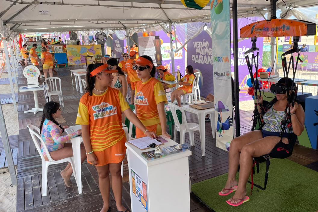 Posto de Atendimento de Caiobá amplia ações do Verão Maior e fortalece orientação turística aos veranistas