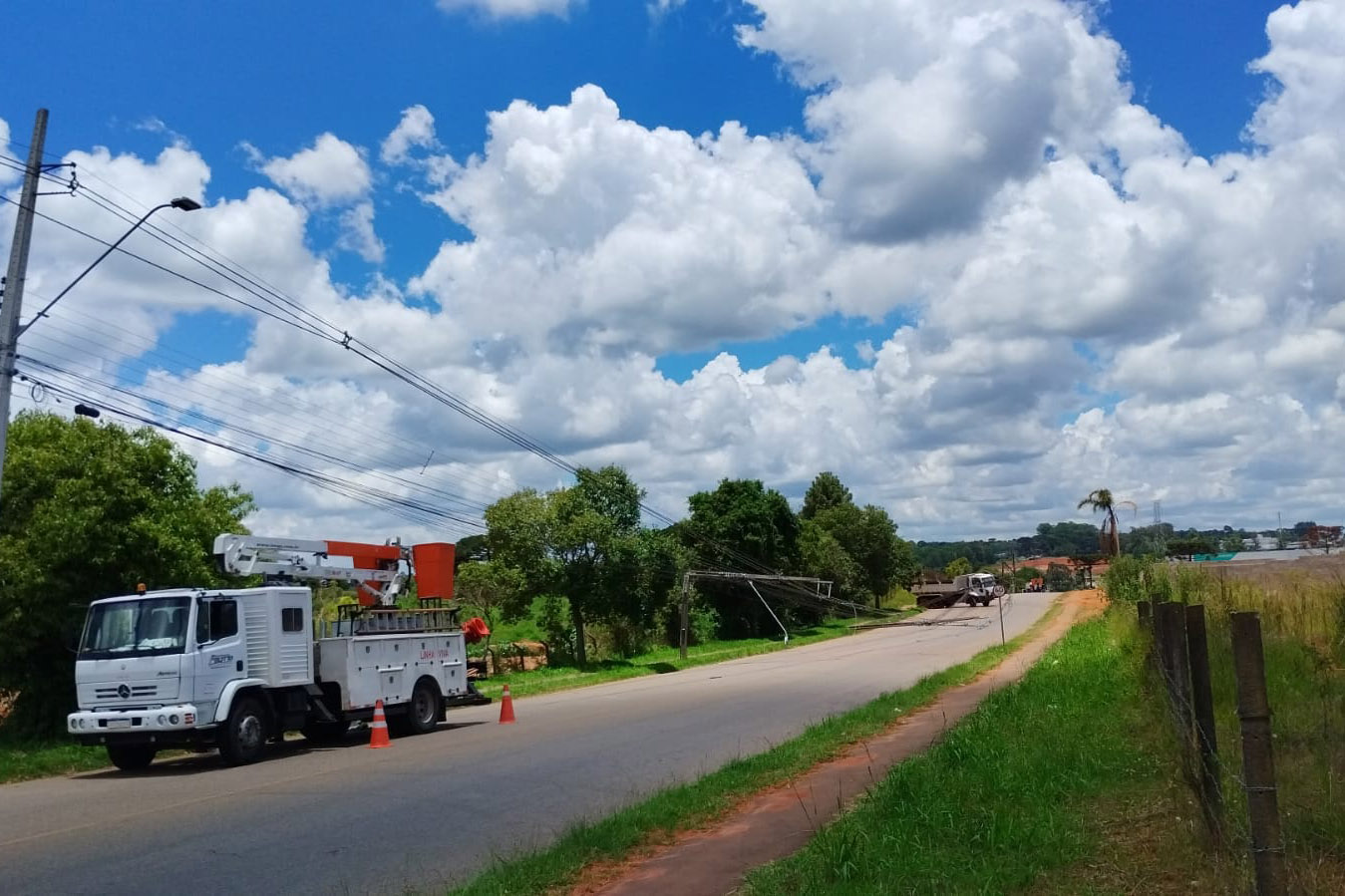 Copel - Batidas de veículos em postes geraram 3,6 mil substituições no Paraná