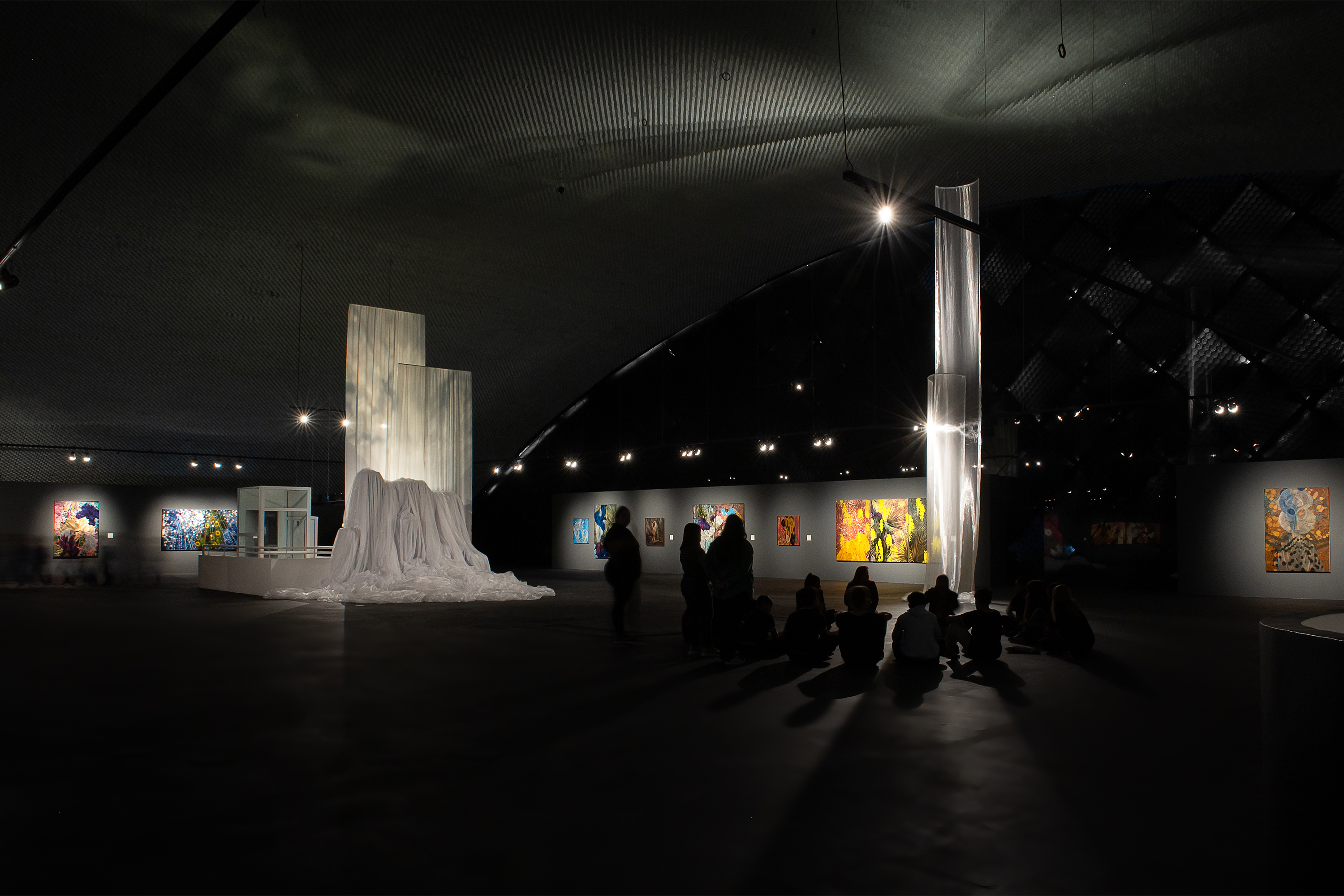 Exposição Através