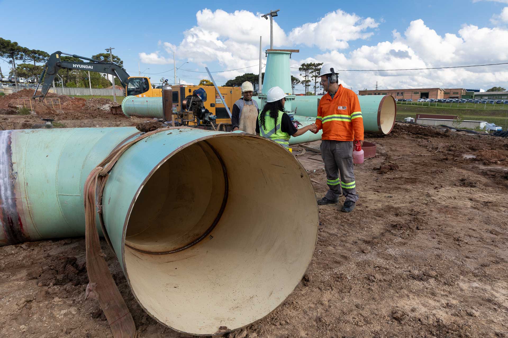 Curitiba constrói maior reservatório em aço da América Latina