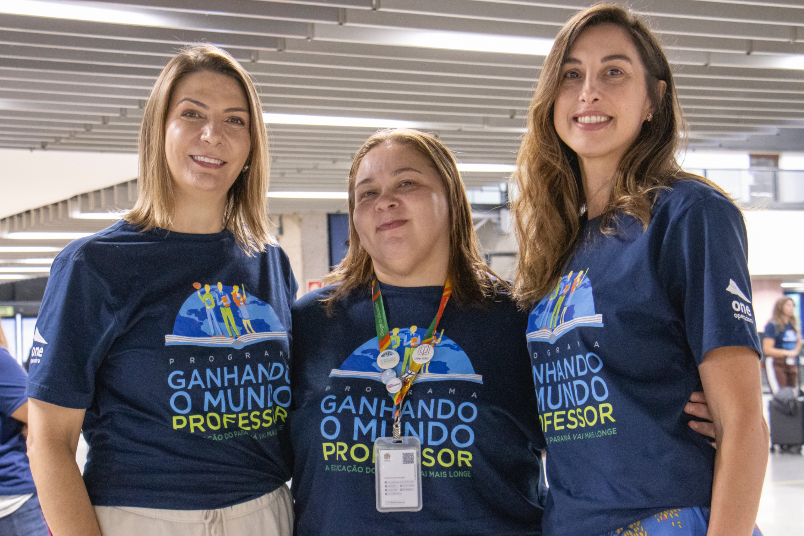 Professores do Paraná vão passar Carnaval em estudos no Canadá