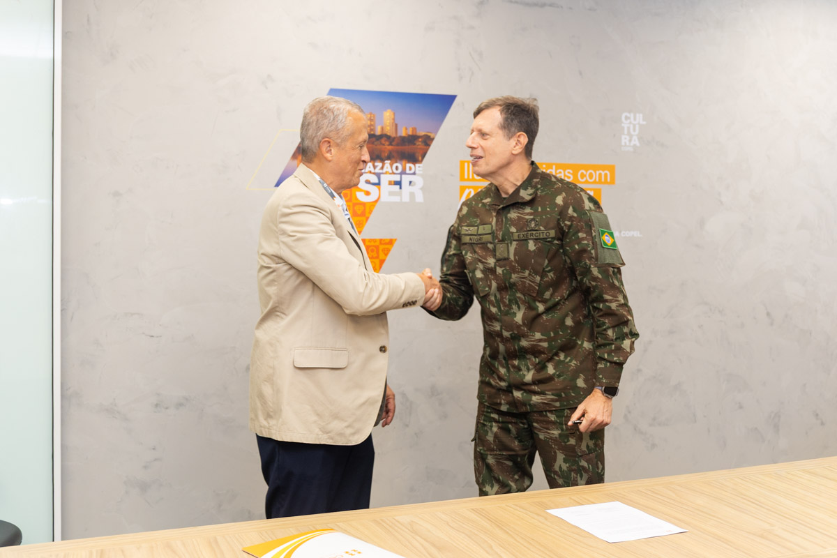 Exército e Copel firmam parceria para economizar energia elétrica em 25 organizações militares