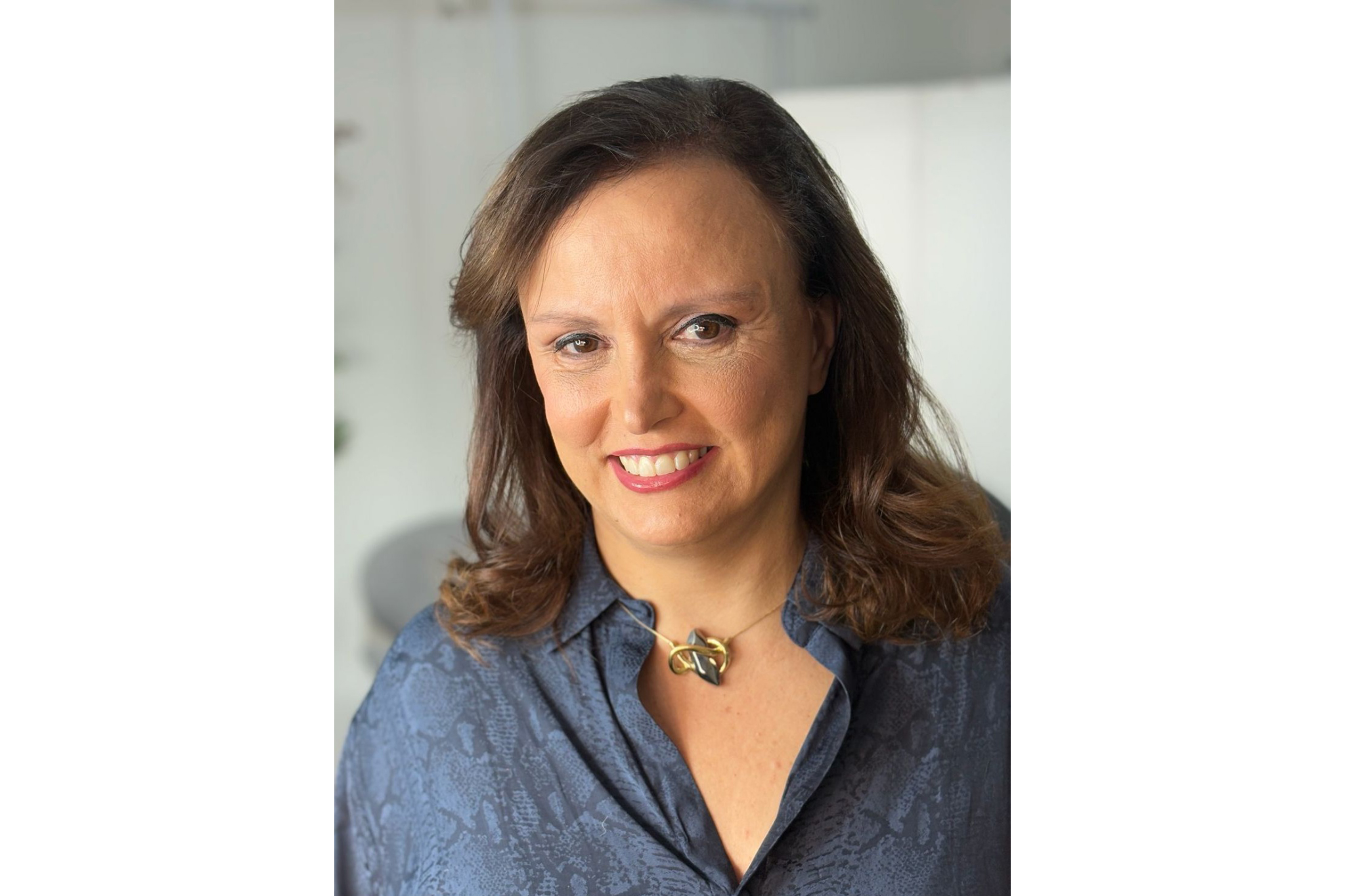 Museu Casa Alfredo Andersen inaugura exposição da artista Marinice Costa, com foco em arte abstrata geométrica