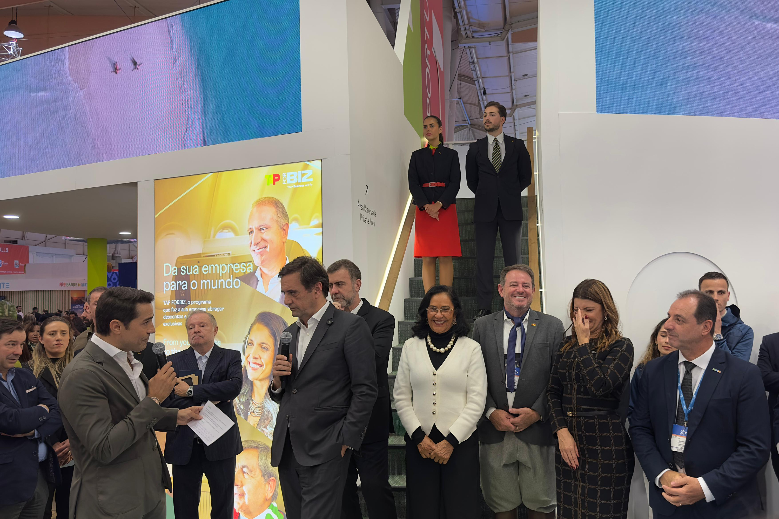 Público europeu conhece nova rota aérea ligando Portugal diretamente ao Paraná