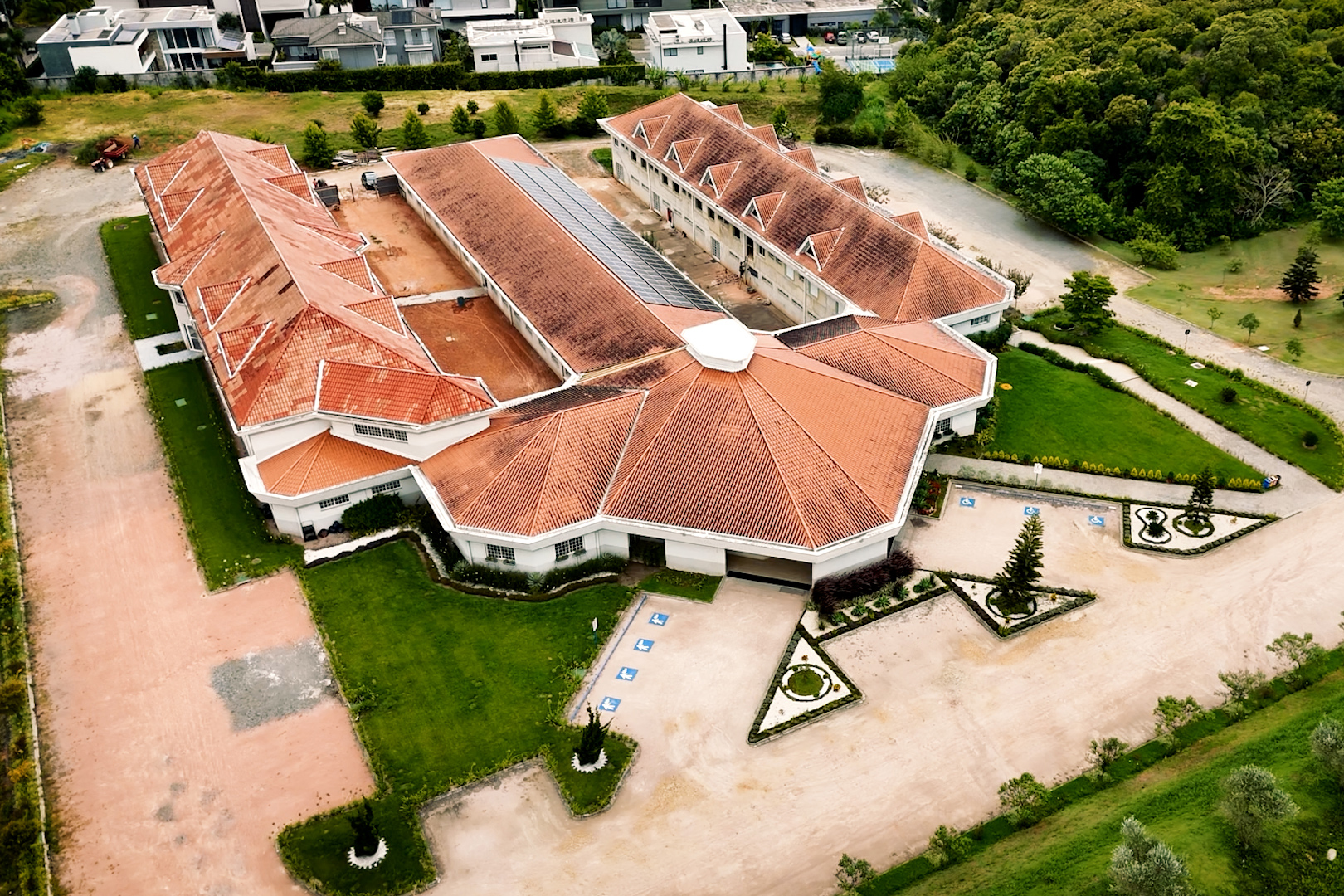 Novo programa da TV Paraná Turismo destaca as belezas do turismo religioso no Paraná