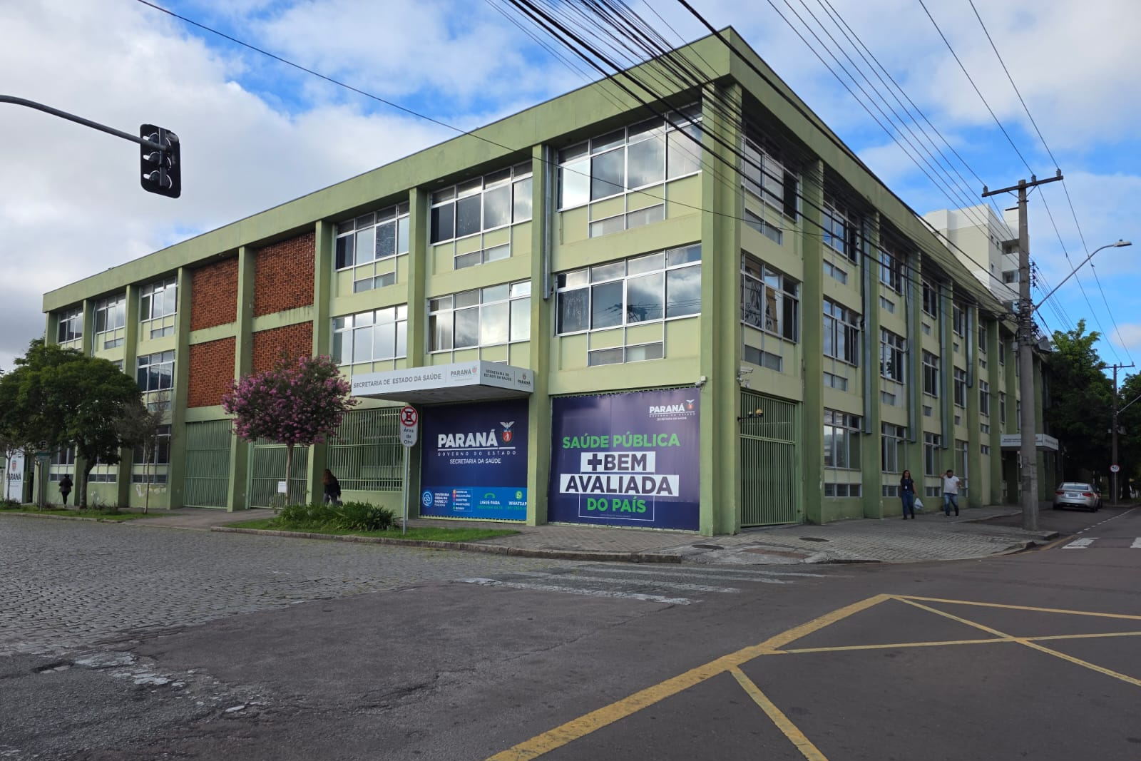 Estado concede progressão de carreira a 366 profissionais da Rede Estadual de Saúde