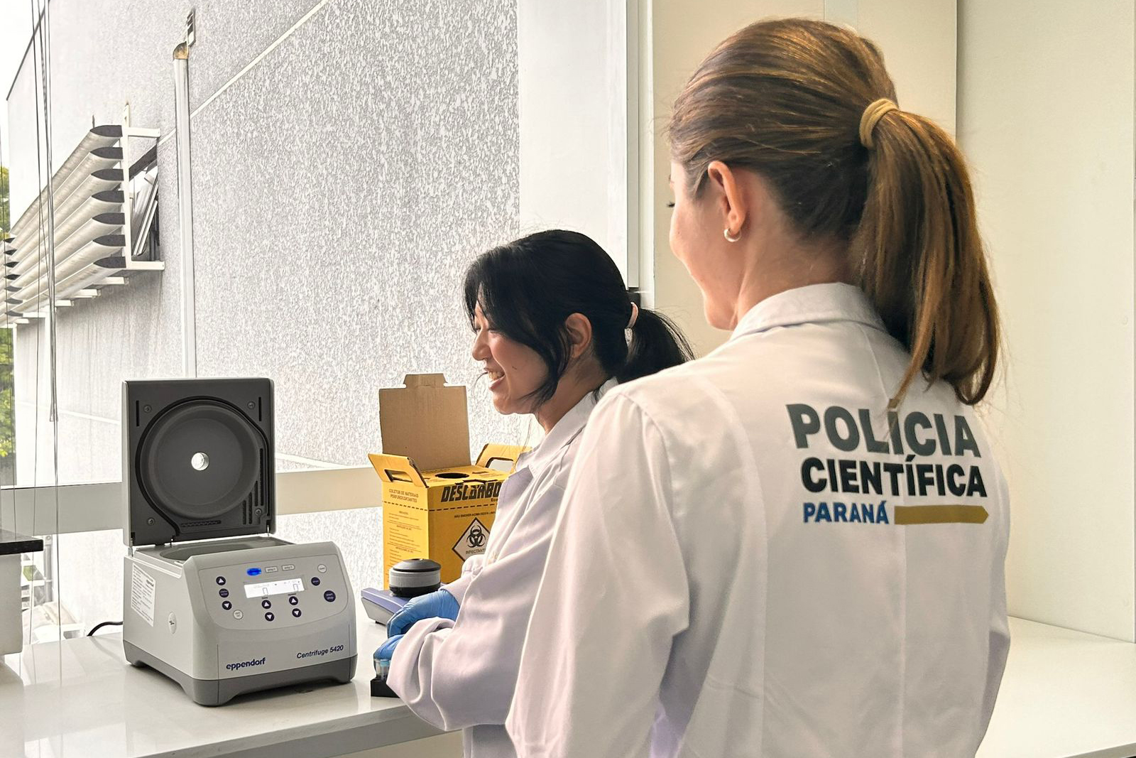 Dia Internacional das Mulheres e Meninas na Ciência destaca trajetórias femininas na Polícia Científica do Paraná