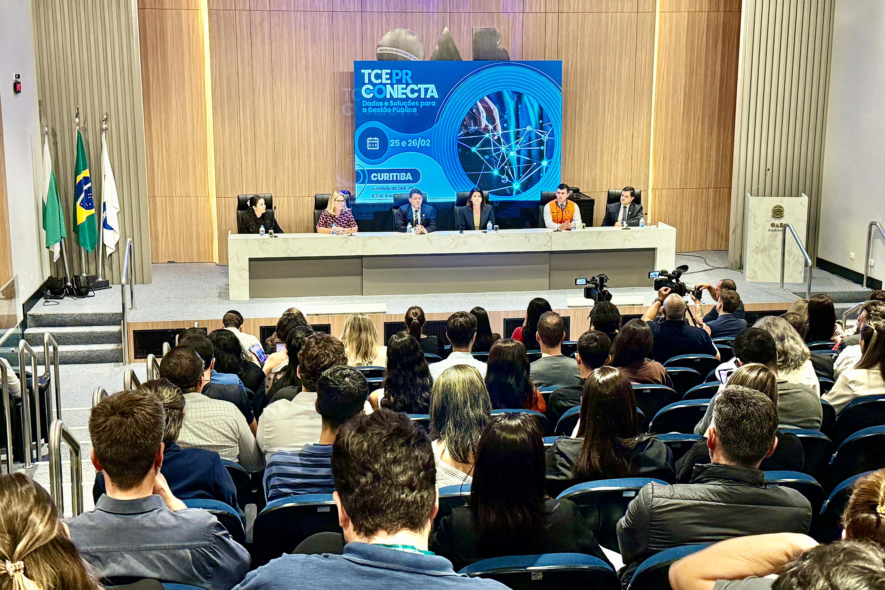 DEFESA CIVIL - TCE-PR e Defesa Civil promovem agenda estadual para fortalecer municípios para enfrentar desastres naturais