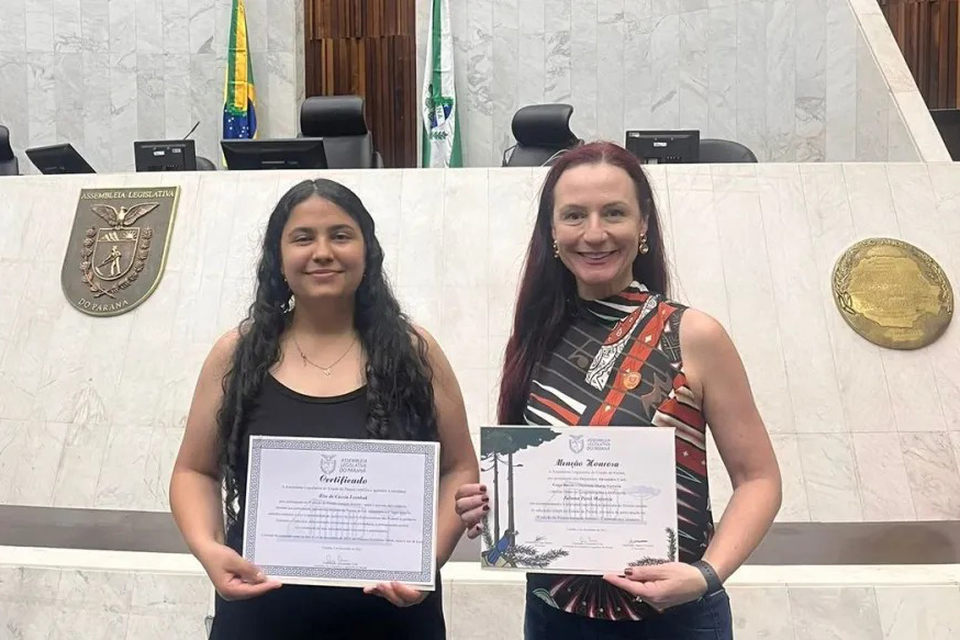 Proposta de estudante da rede estadual vira lei e implementa programa permanente de orientação vocacional no Paraná