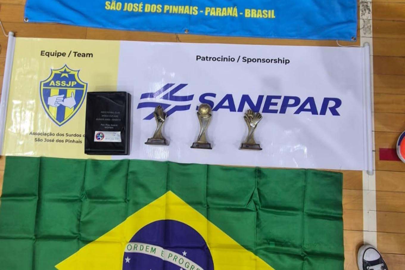 Time feminino do Paraná patrocinado pela Sanepar é campeão mundial de clubes no futsal para surdos
