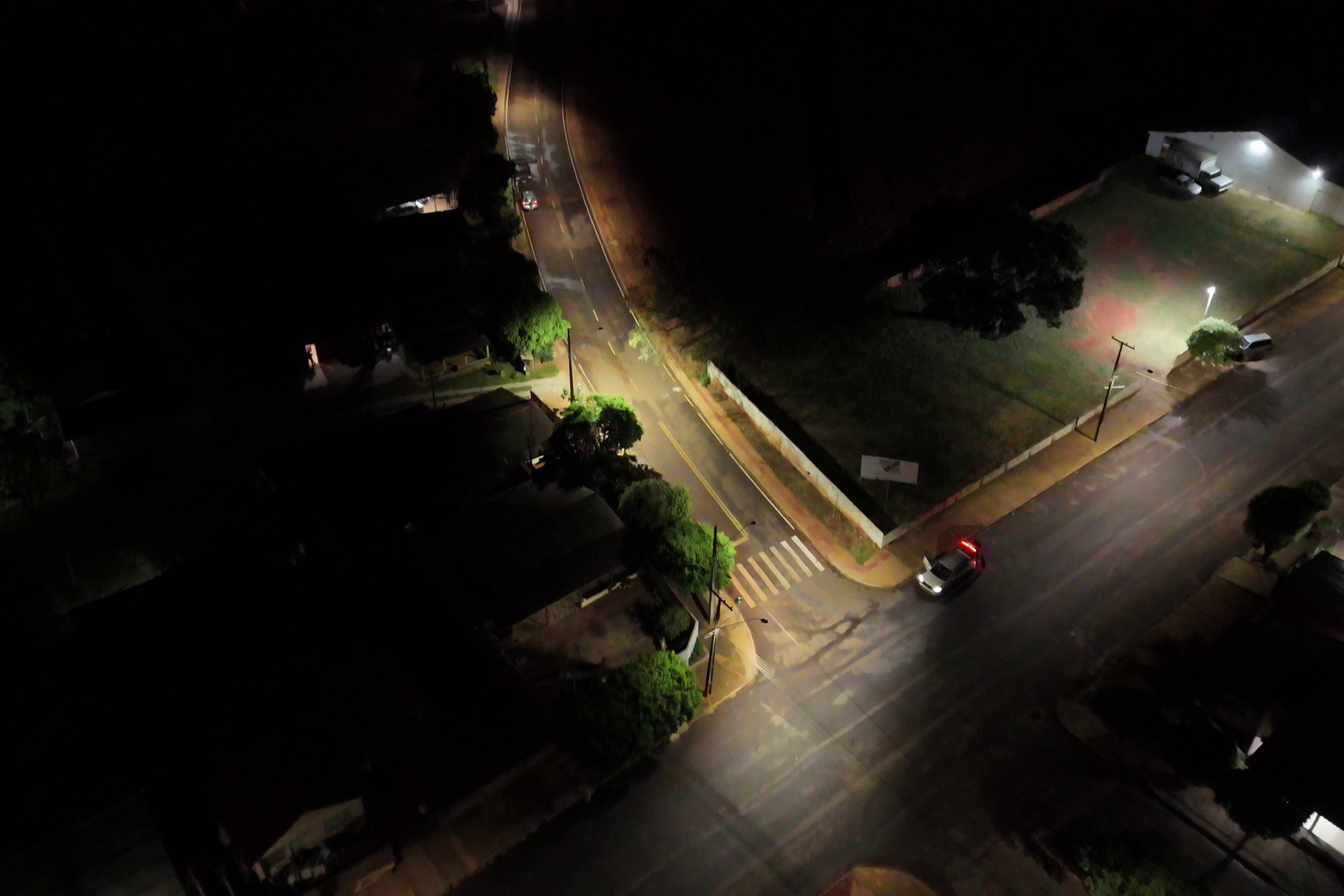 SECID - Iluminação de LED chega a 75% do Paraná com investimentos do Governo do Estado