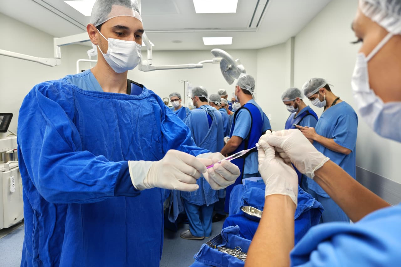 Hospitaldo Trabalhador realiza a primeira aplicação de polilamimina