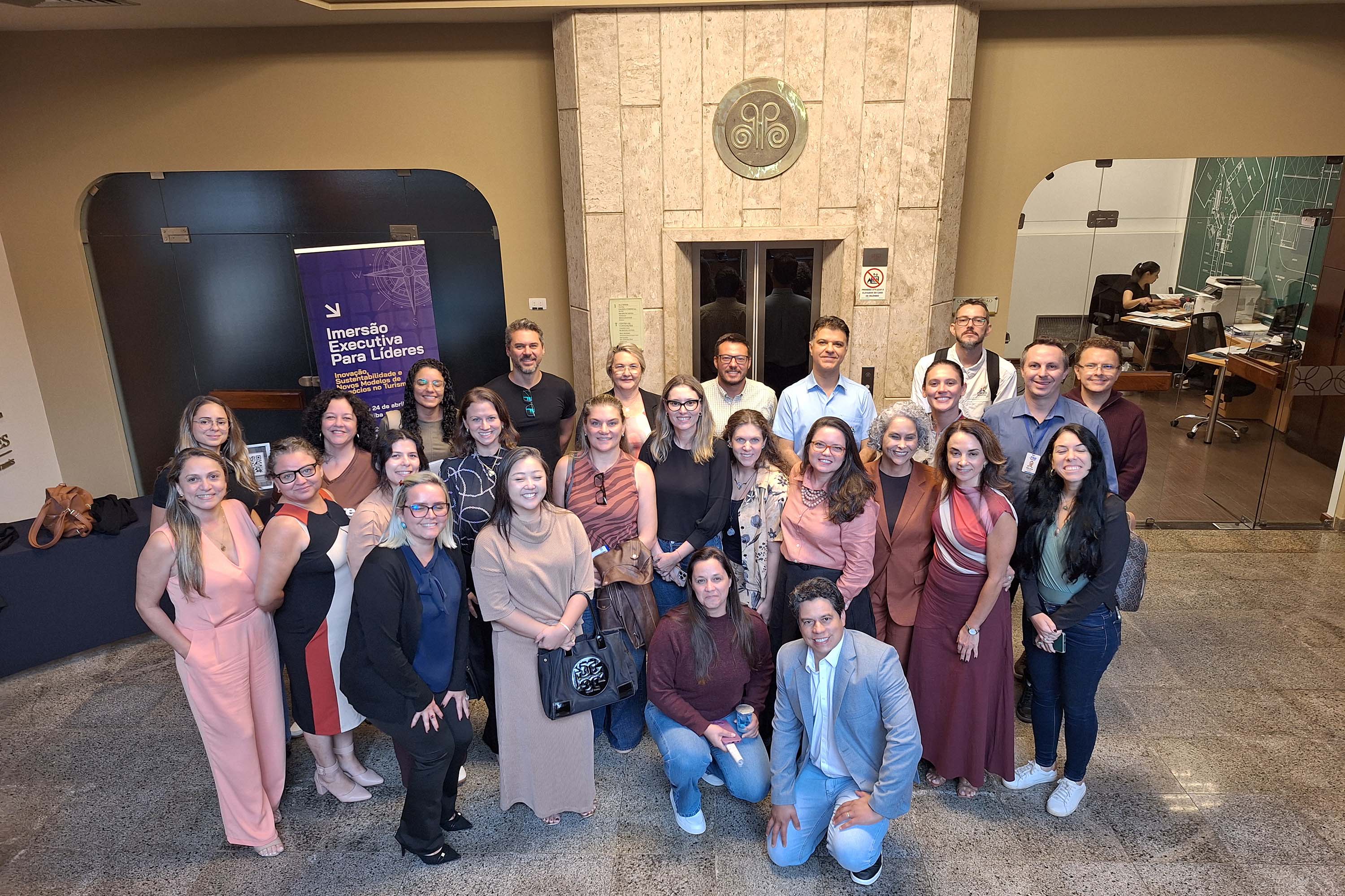 VIAJE PARANÁ - Líderes de turismo de Foz do Iguaçu participam de curso inédito promovido pelo Estado