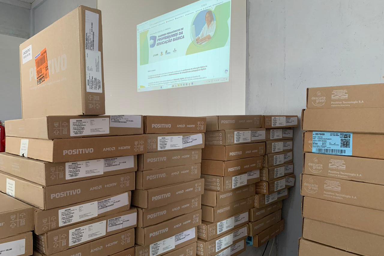 SETI - Governo do Paraná reforça formação de professores de Cantagalo com cursos de educação digital