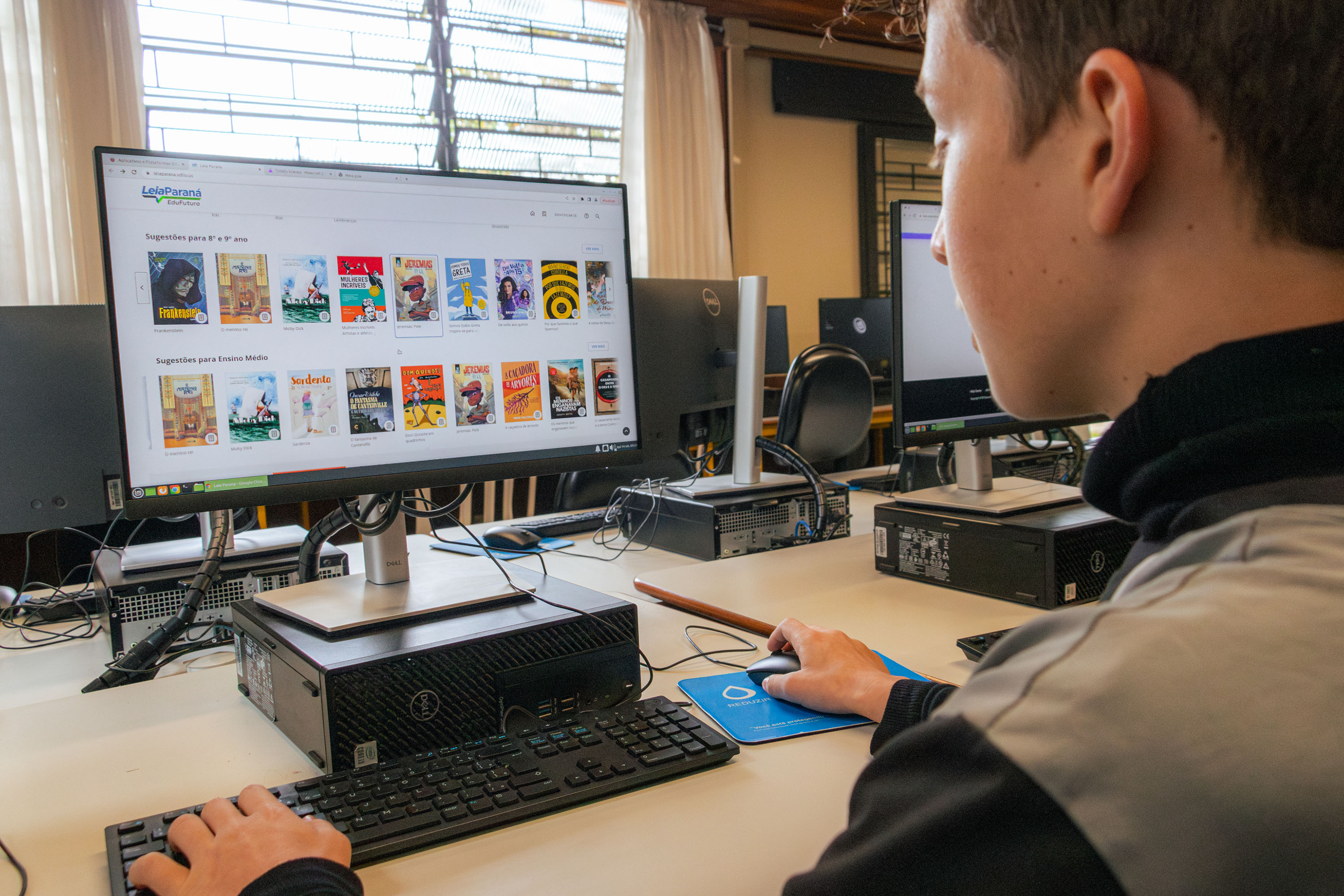 SEED - Paraná se antecipa ao novo PNE e já integra educação digital ao currículo