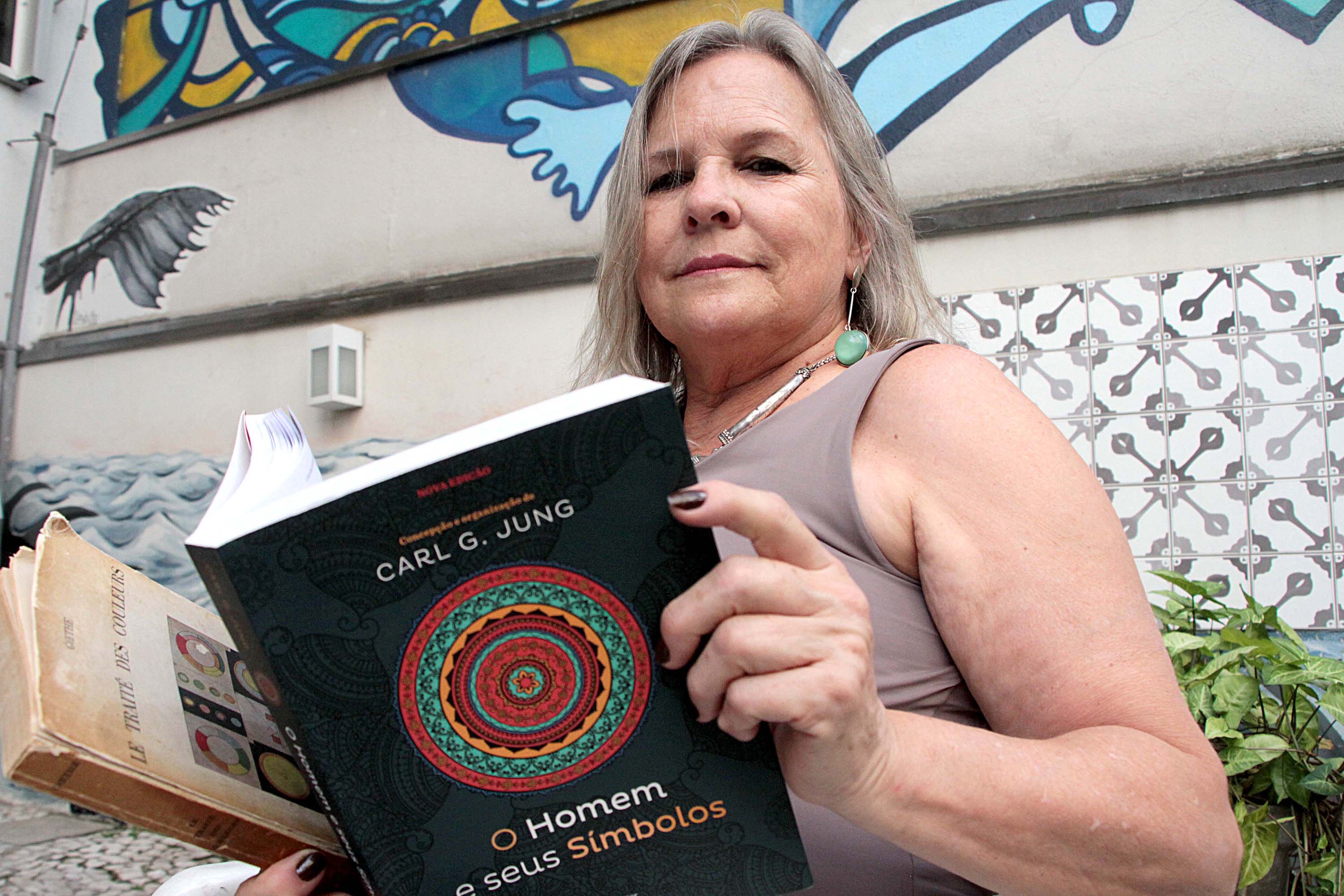 SEEC - Academia Alfredo Andersen abre inscrições para ateliê gratuito de Arteterapia