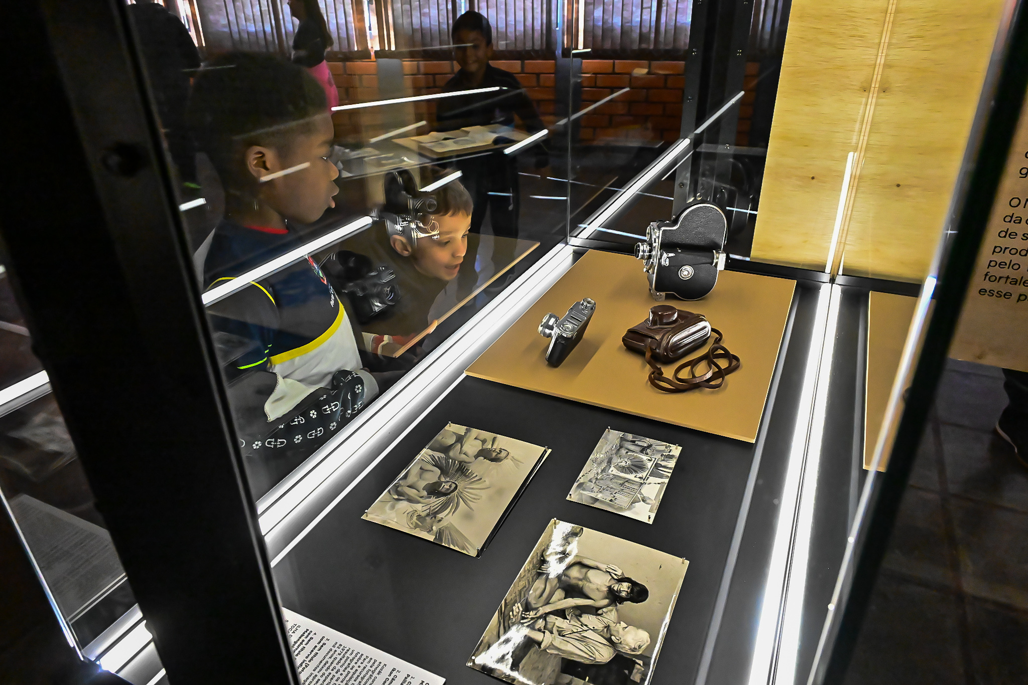 Patrimônio, memória e descoberta: cerca de 200 alunos visitam Museu Satélite MUPA Pato Branco
