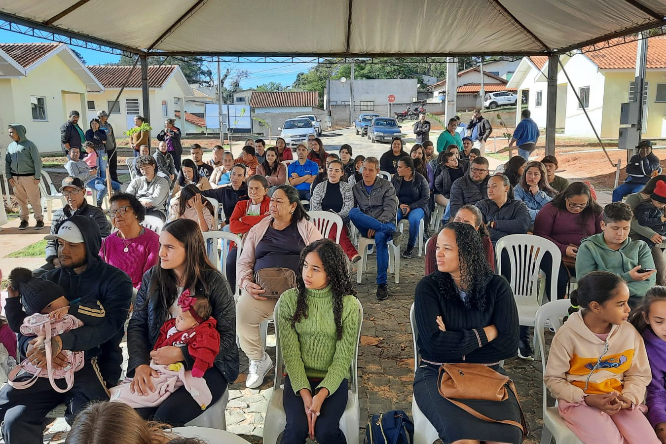 COHAPAR - Entrega Resid Vale Verde em Figueira